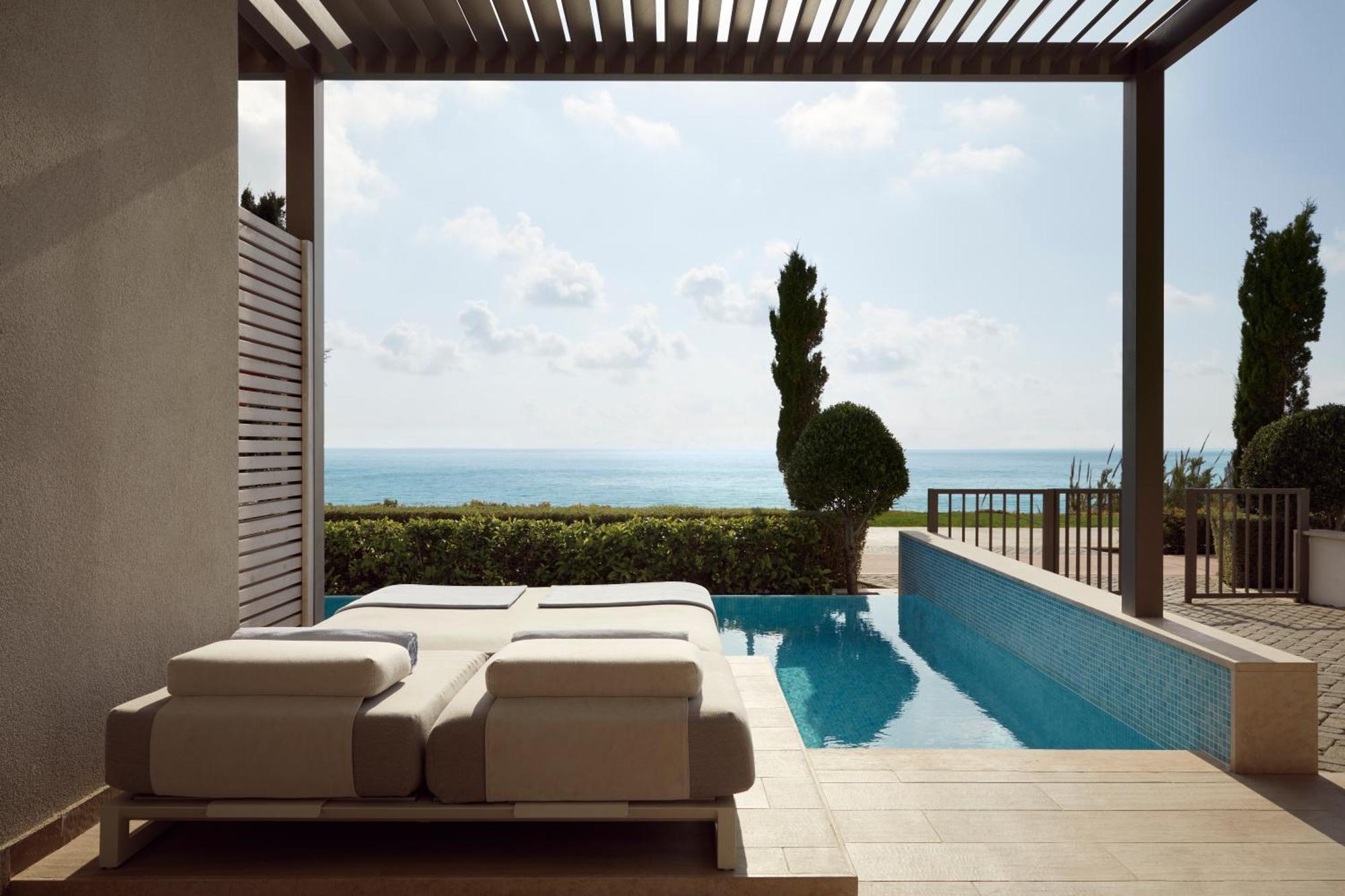 Mare Paphos Resort