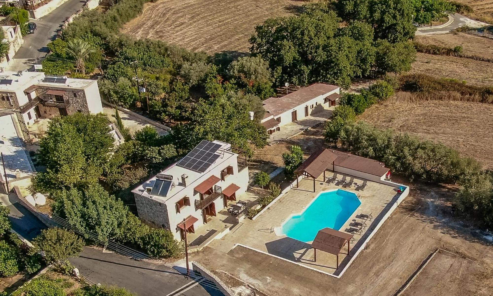 Phaedrus Living: Amarakos Paphos