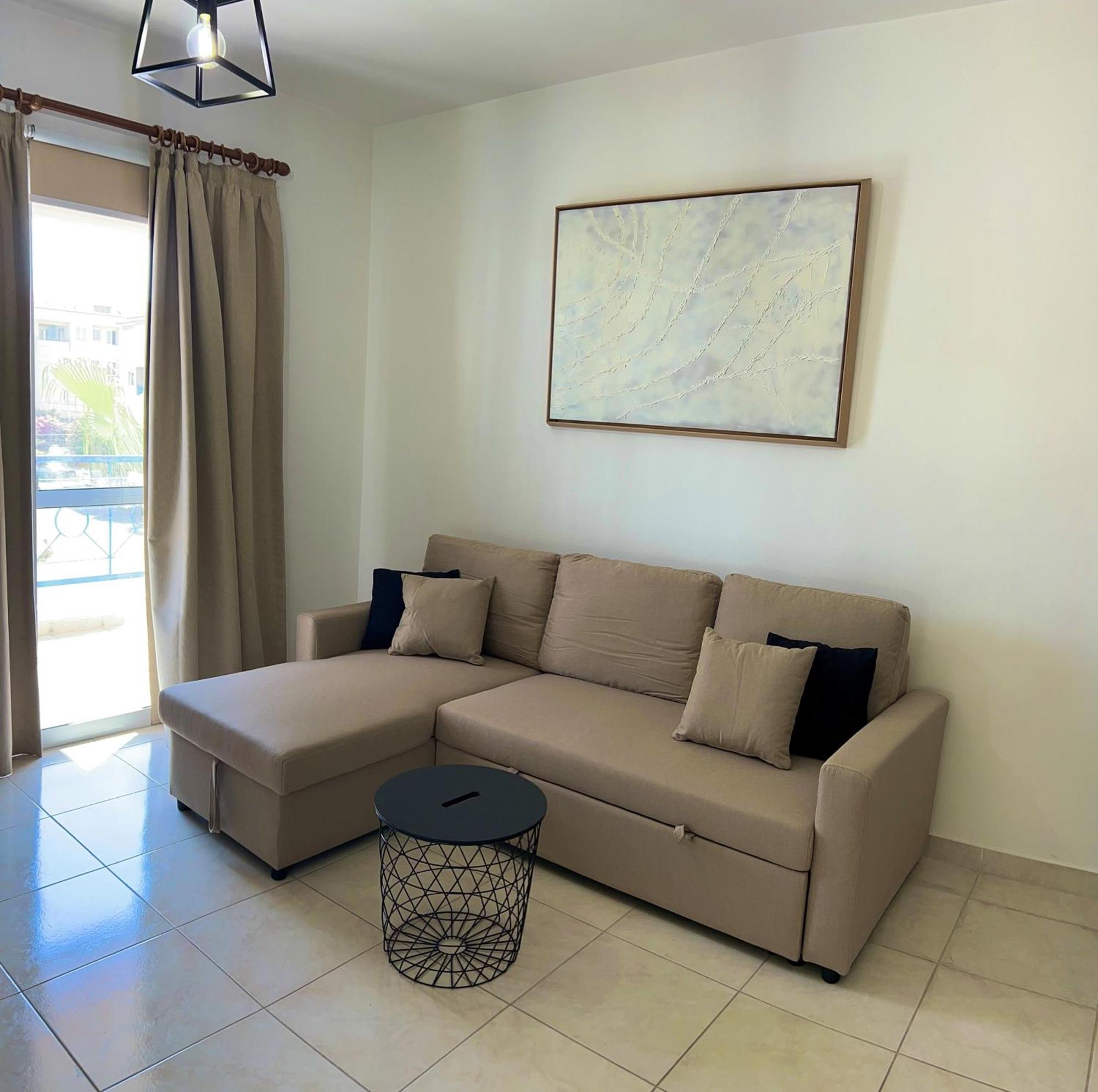 Costa Del Ray Apartment