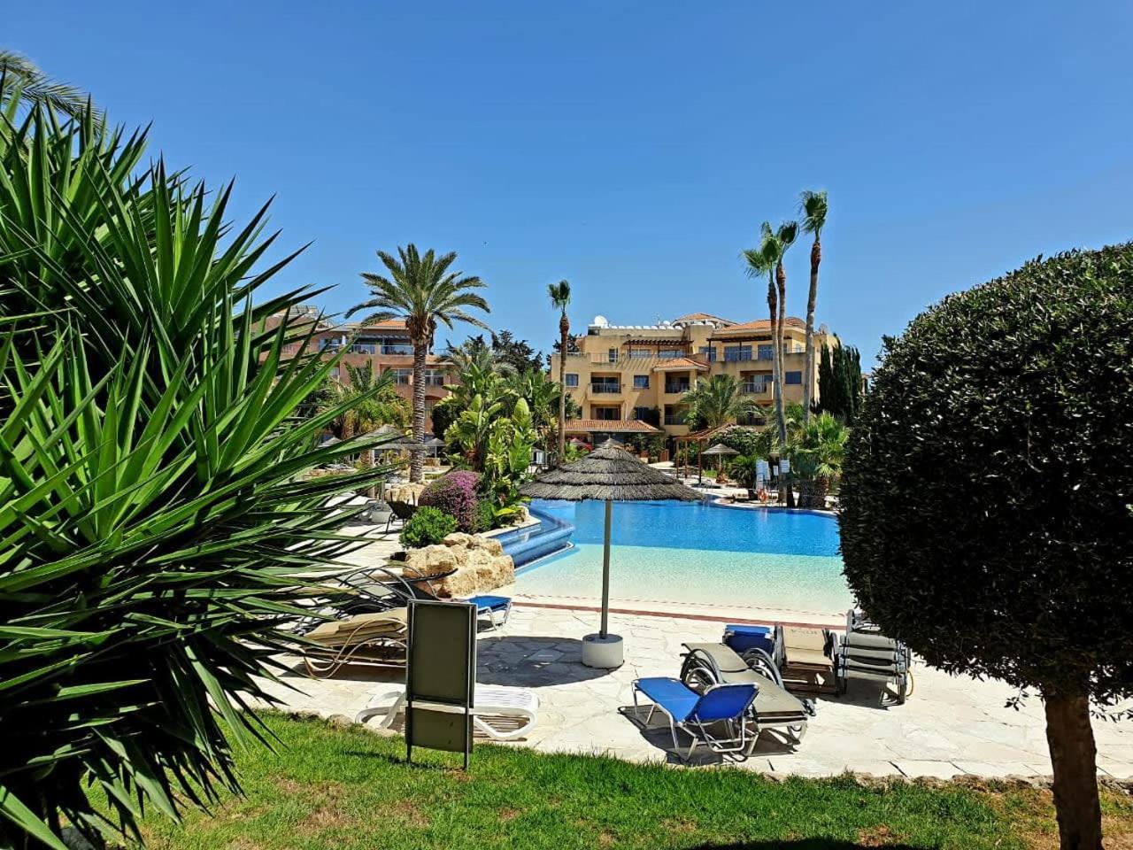 Apartment Limnaria Gardens - Modern Sunny 2 Bed