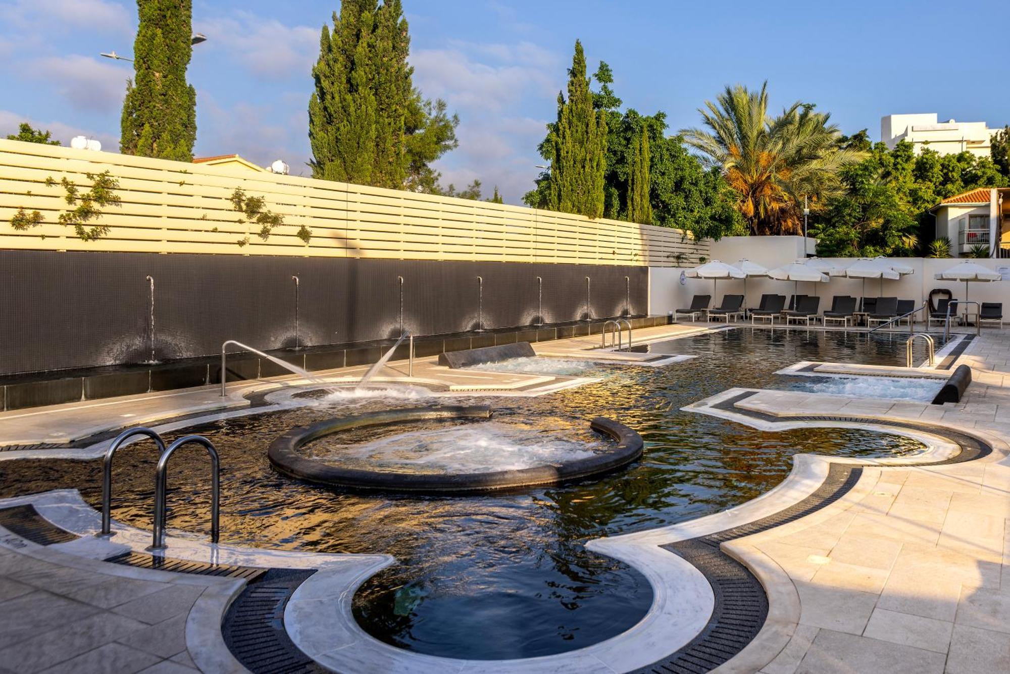 Hotel King Jason - Designed For Adults By Louis Paphos