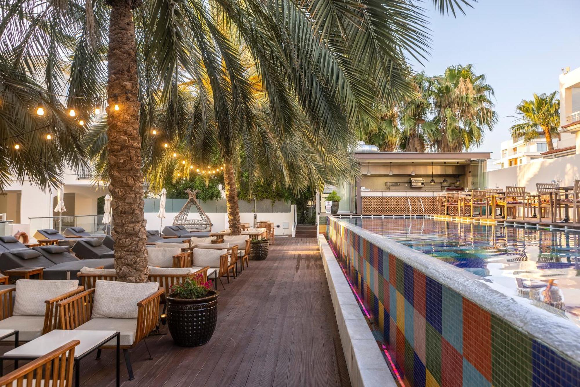 Hotel King Jason - Designed For Adults By Louis Paphos