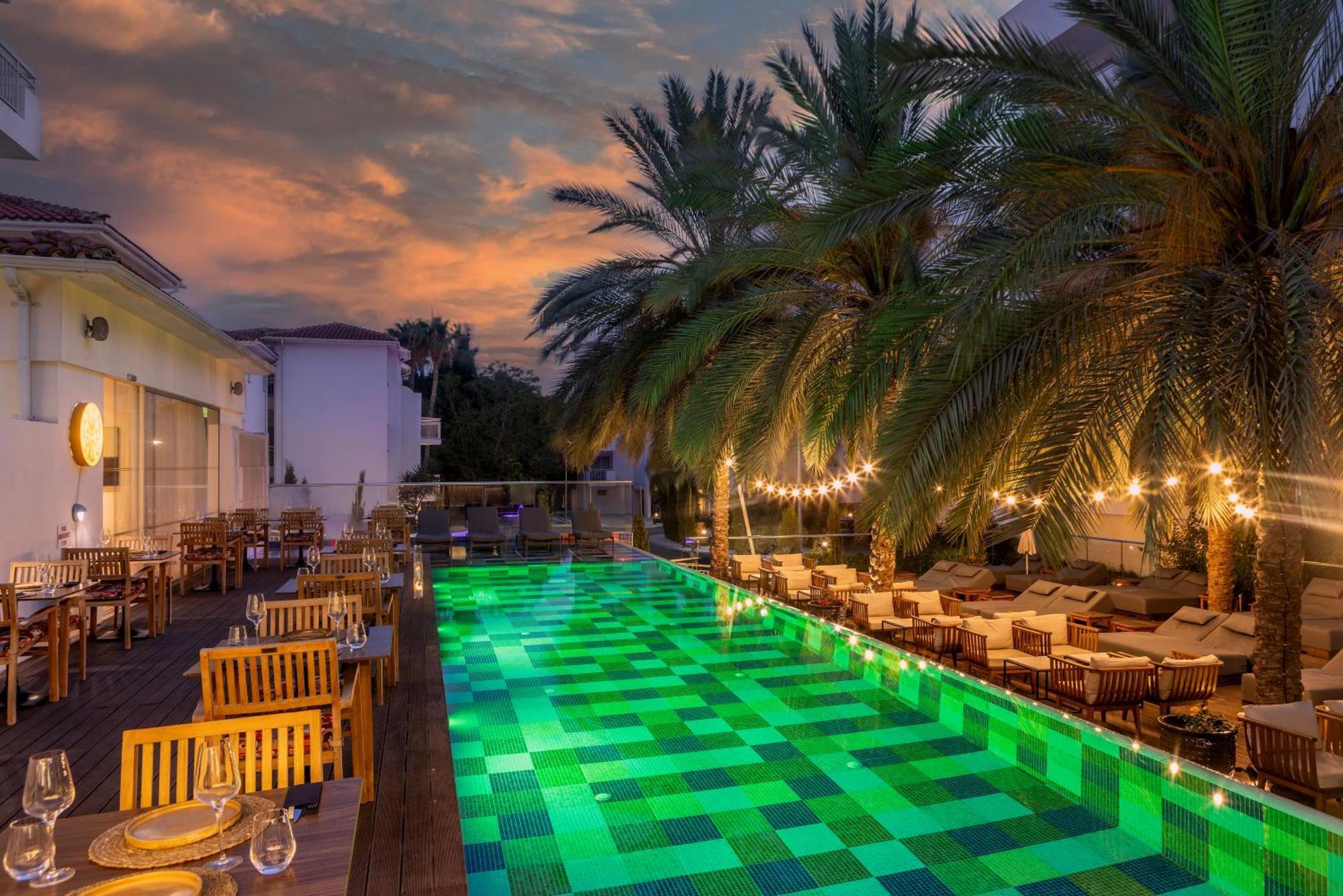 Hotel King Jason - Designed For Adults By Louis Paphos