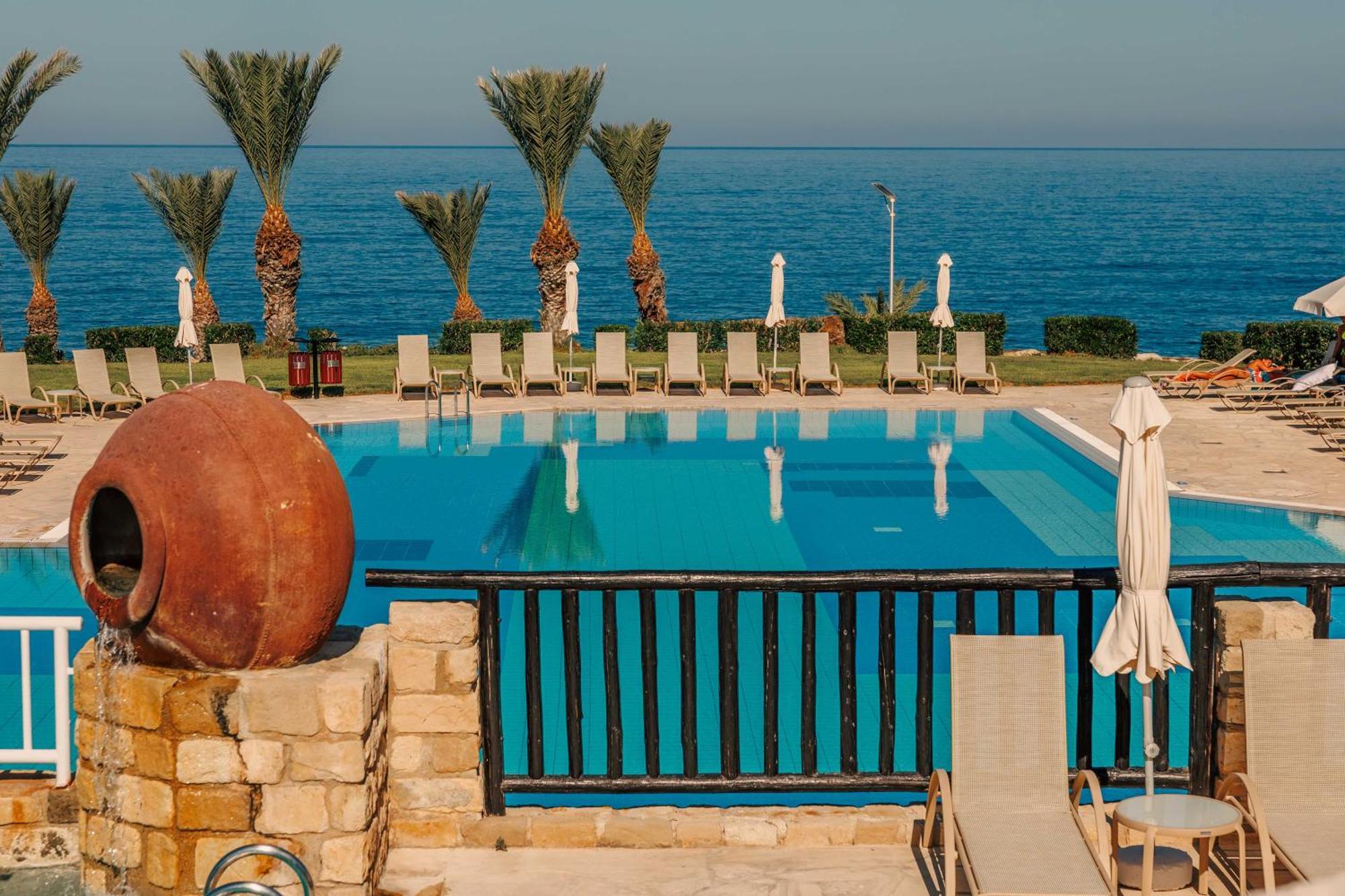 Atlantica Akteon Aparthotel Klorakas