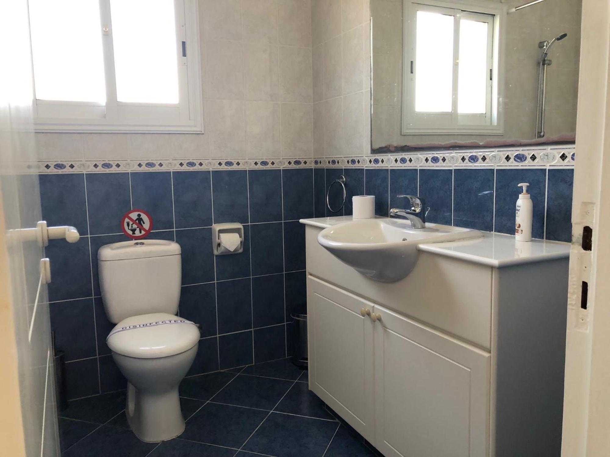 Apartment Kings Palace - Spacious 2-bed With Sea Views And Large Patio *