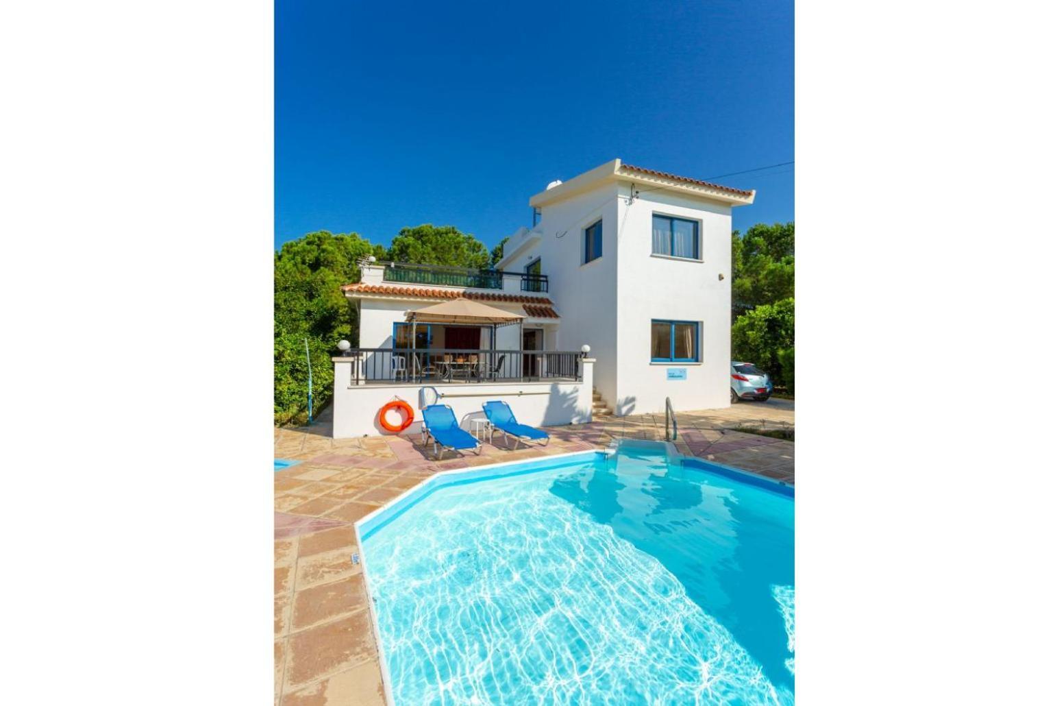 Charoula Tria Villa Paphos