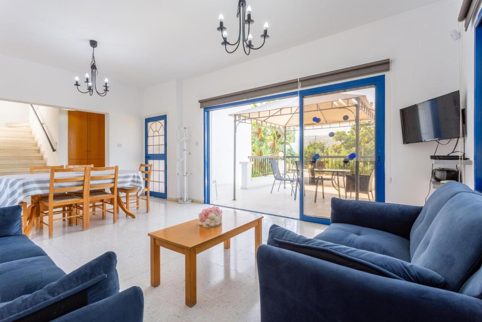 Villa Charoula Tria Paphos