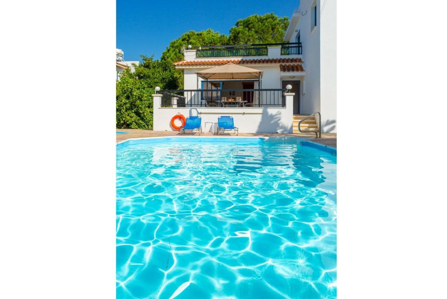 Charoula Tria Paphos