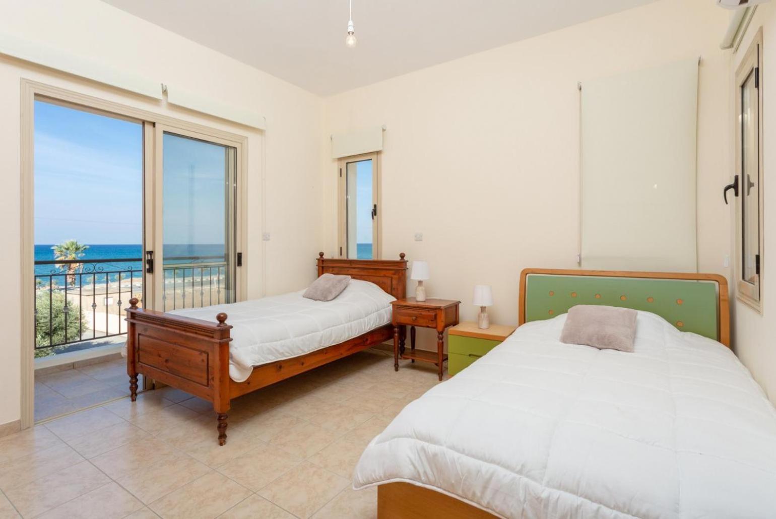 Villa Seashore One *