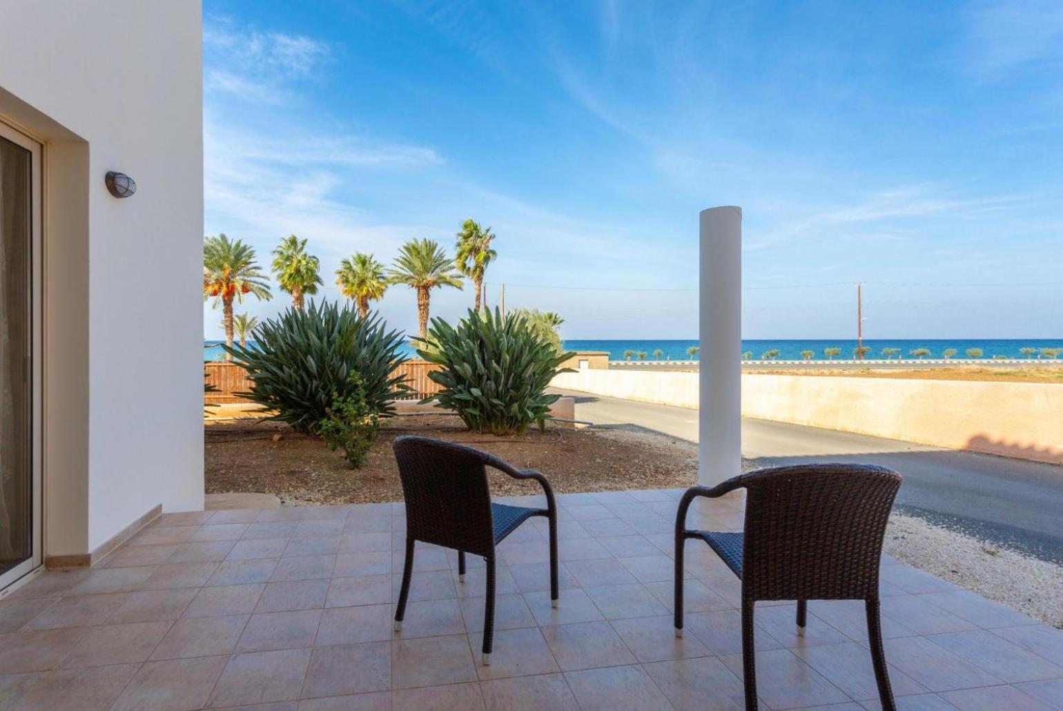 Seashore One Villa *