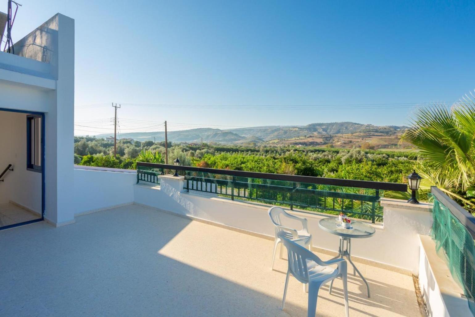 Villa Charoula Exi *