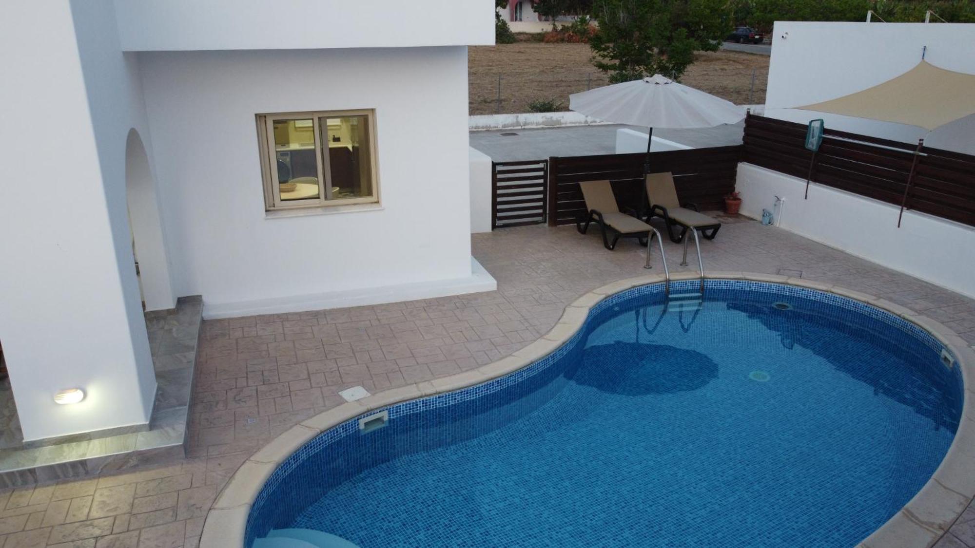 Nireas Villa
