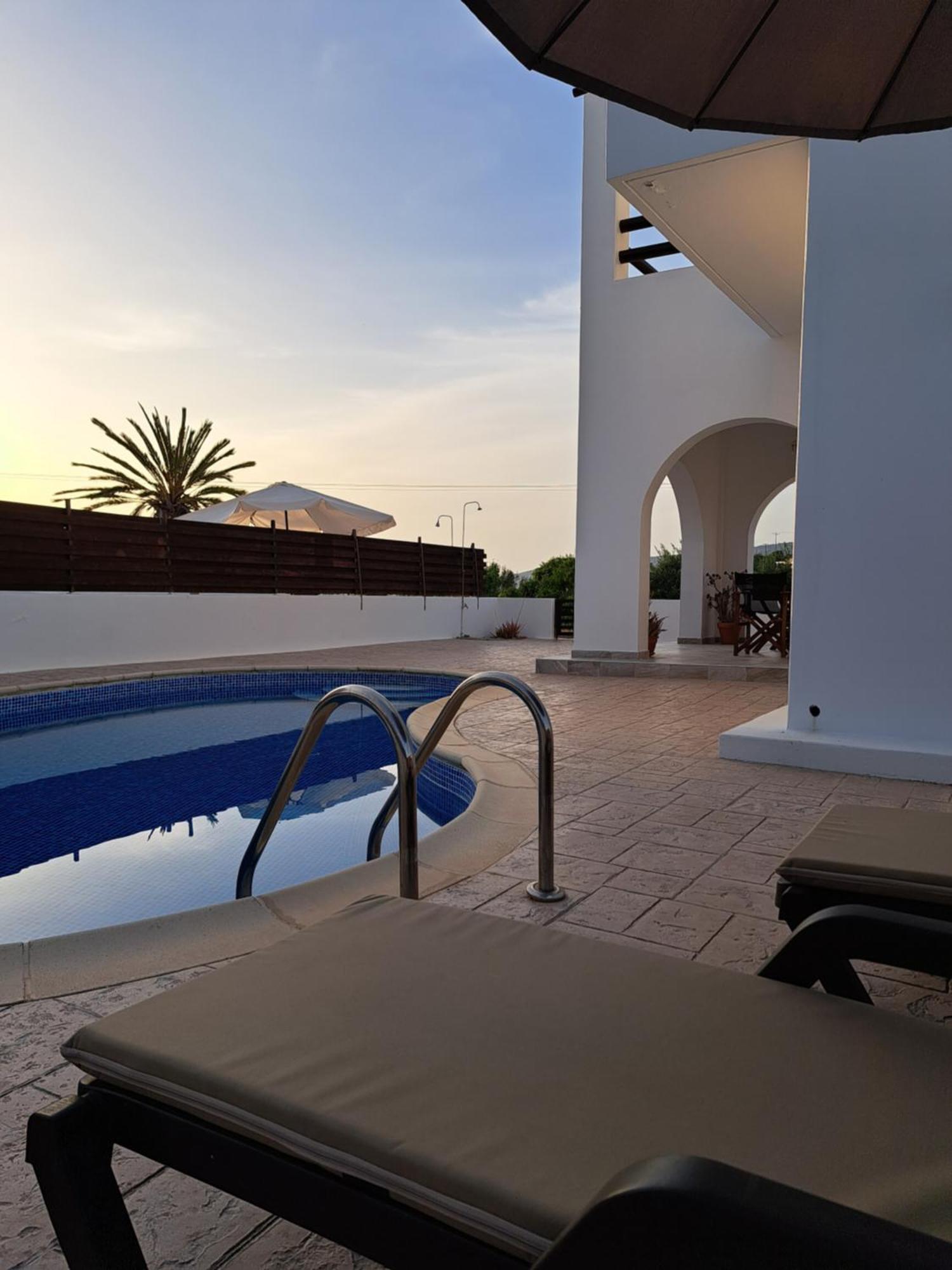 Nireas Villa