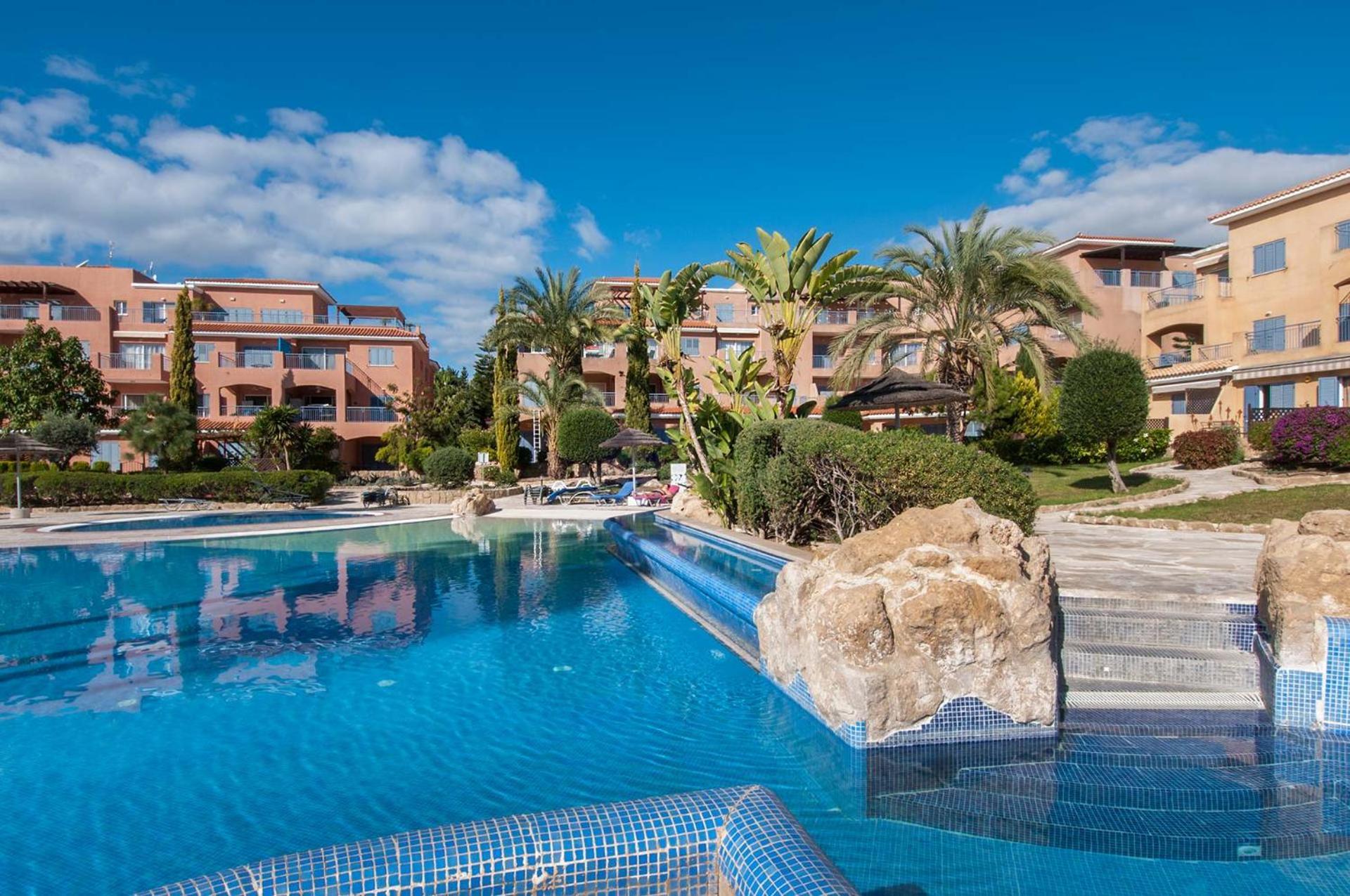 Apartment Stylish 1 Bedroom In Limnaria Gardens Paphos