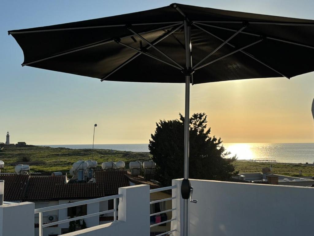 Venus Seaview 2b, Rooftop, Prime Location, * Paphos