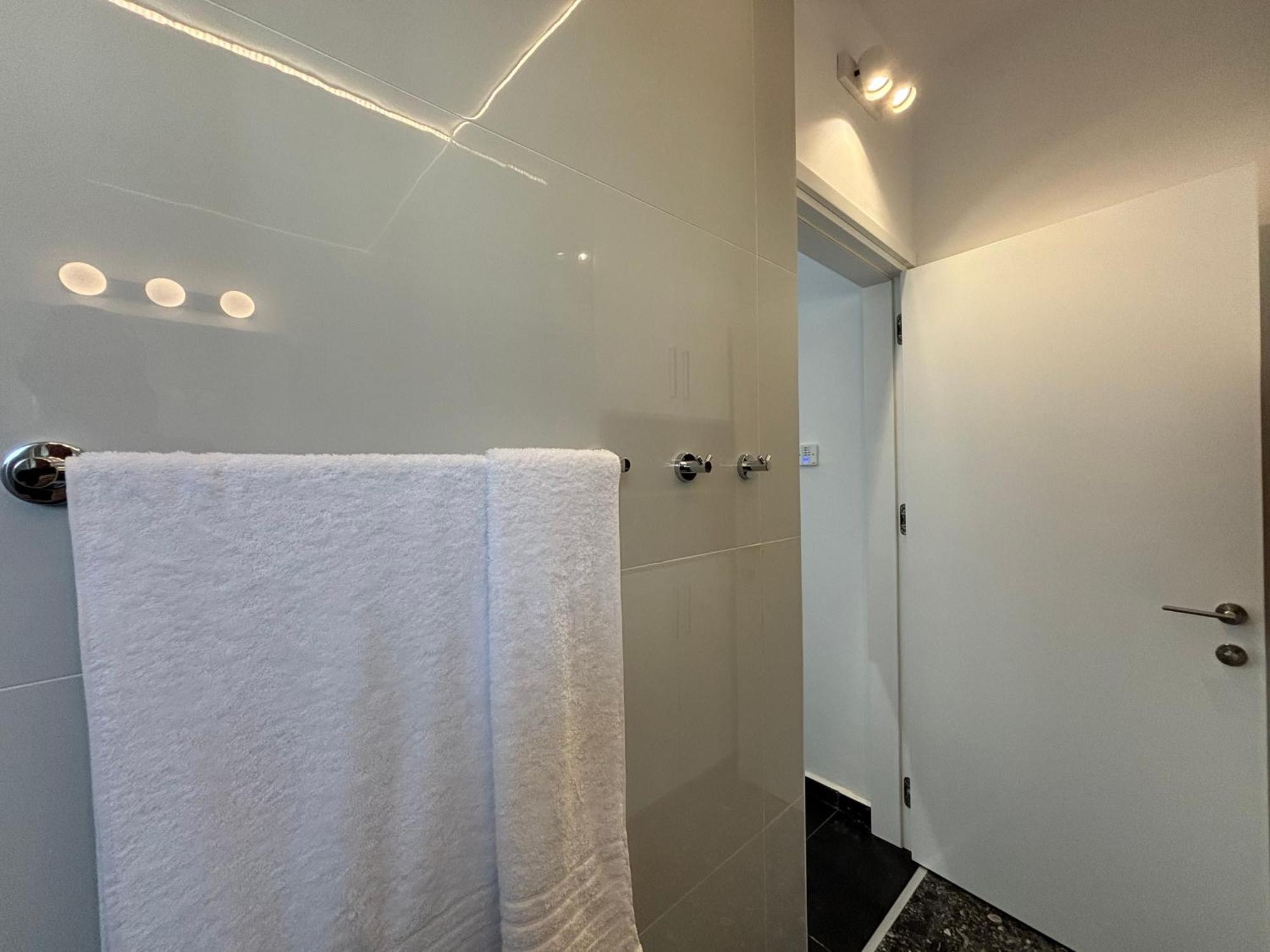 Apartment Venus Seaview 2b, Rooftop, Prime Location, *