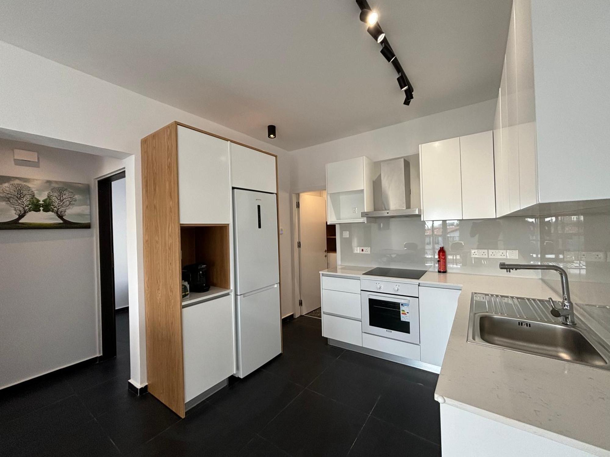 Venus Seaview 2b, Rooftop, Prime Location, * Paphos