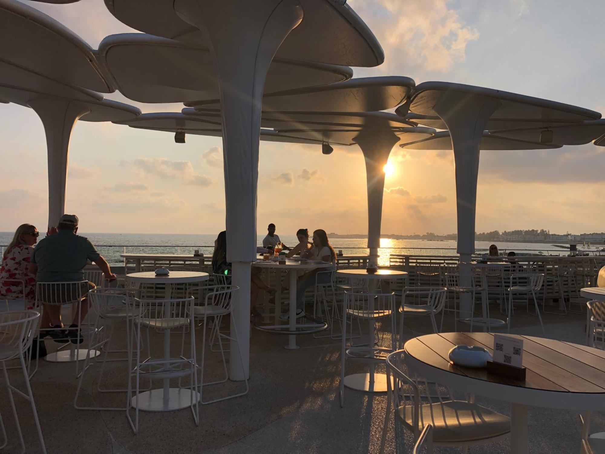 Venus Seaview 2b, Rooftop, Prime Location, * Paphos