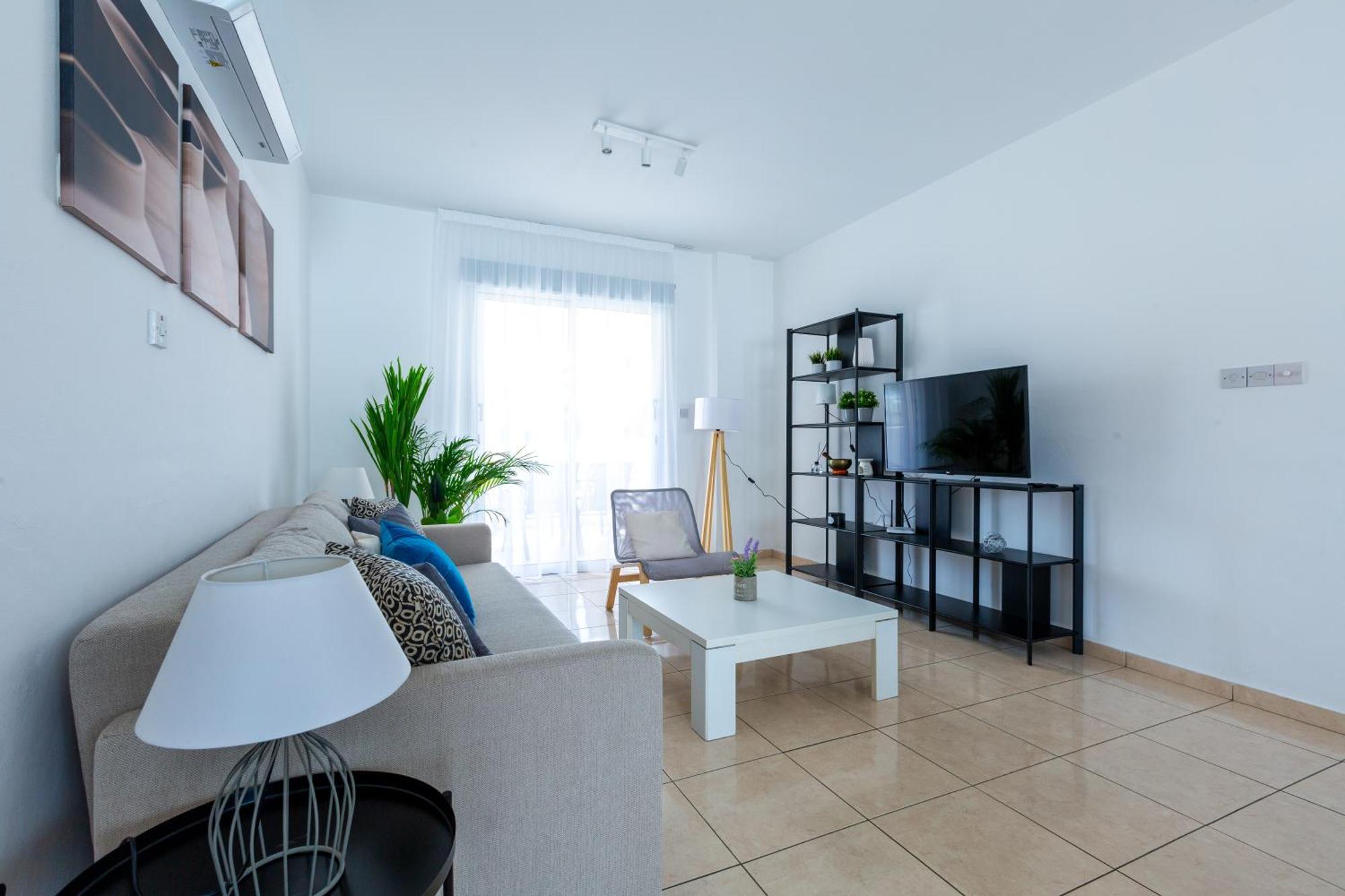 Apartment Beautiful 2 Bed In Cyprus Paphos