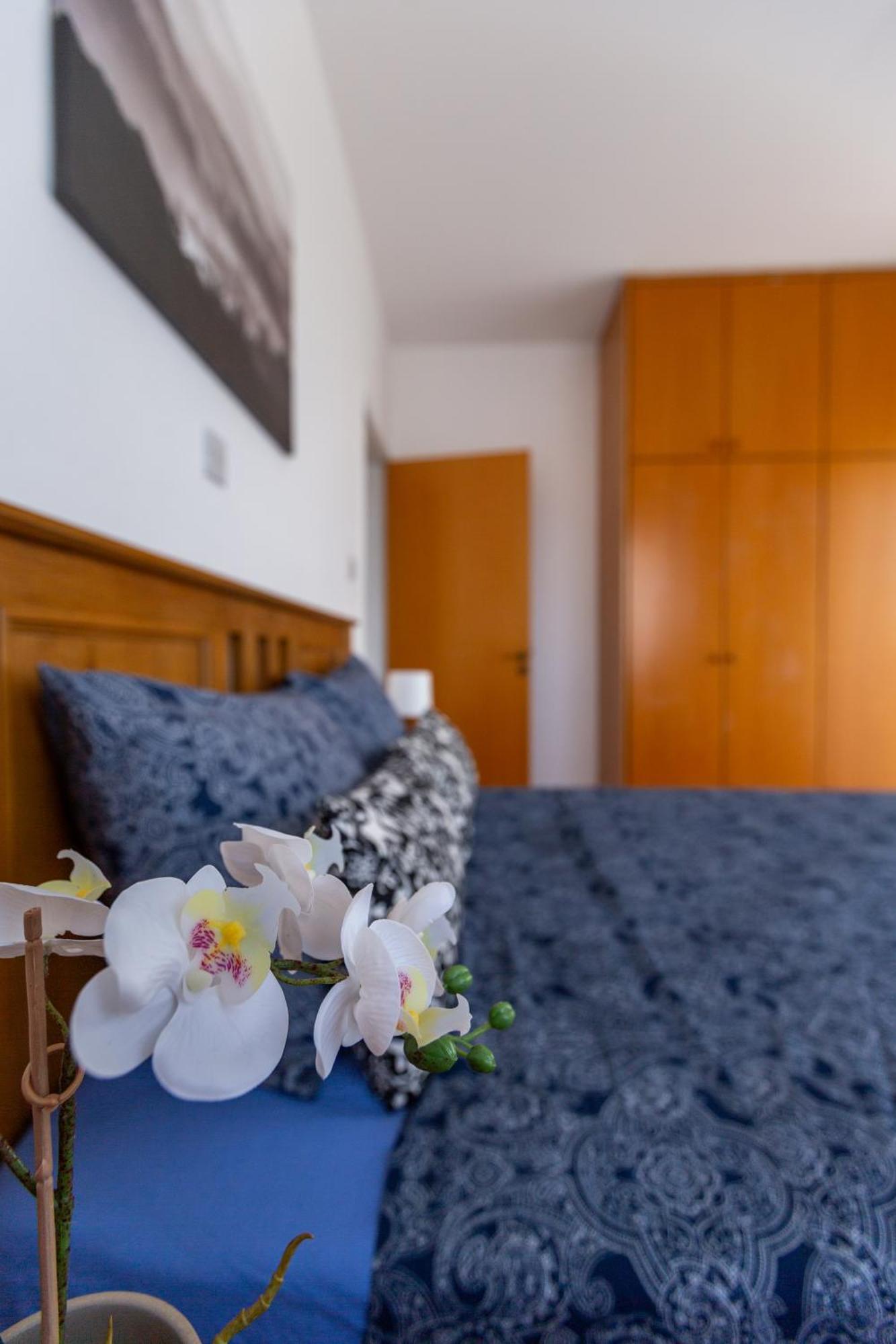 Apartment Beautiful 2 Bed In Cyprus