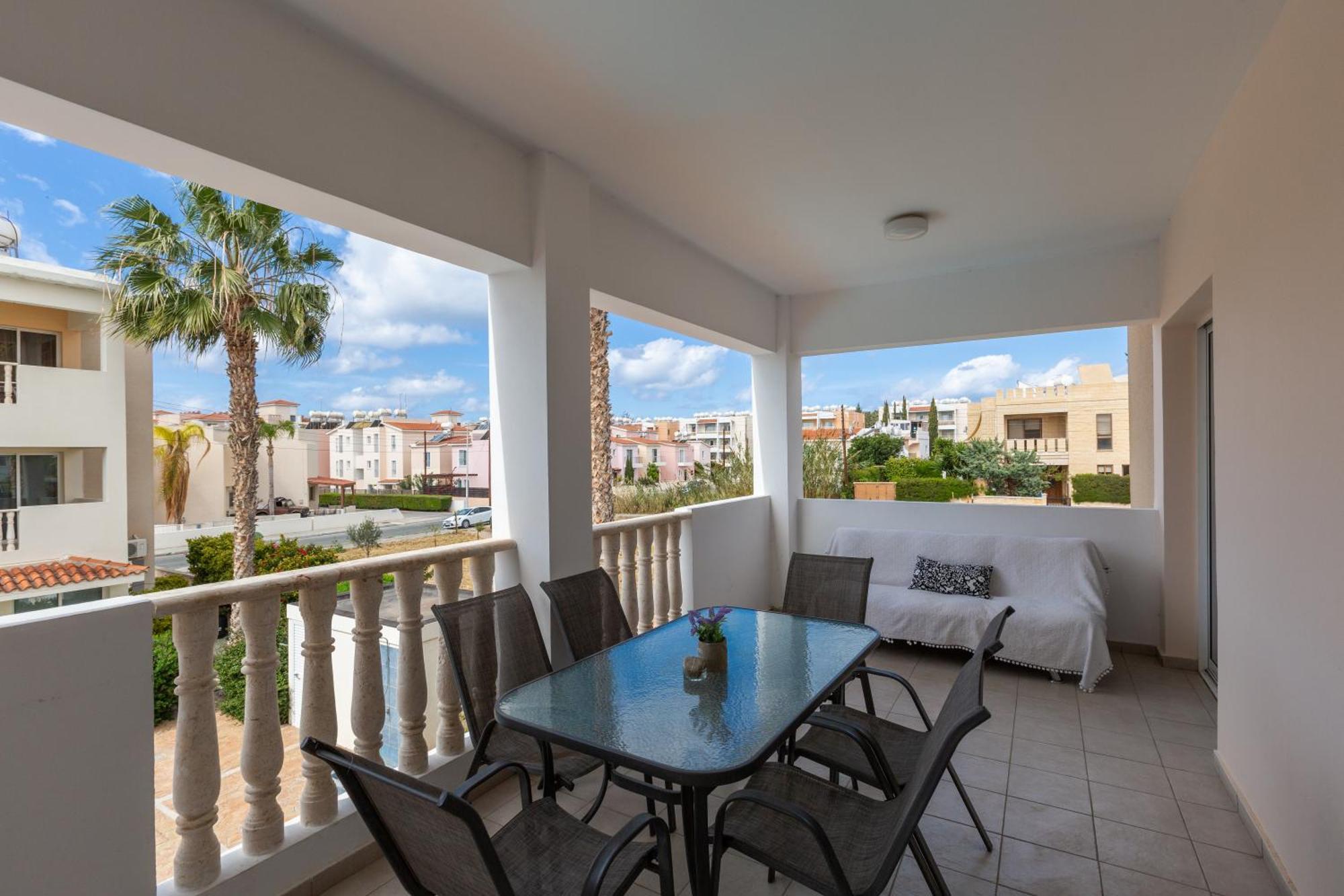 Beautiful 2 Bed In Cyprus Paphos