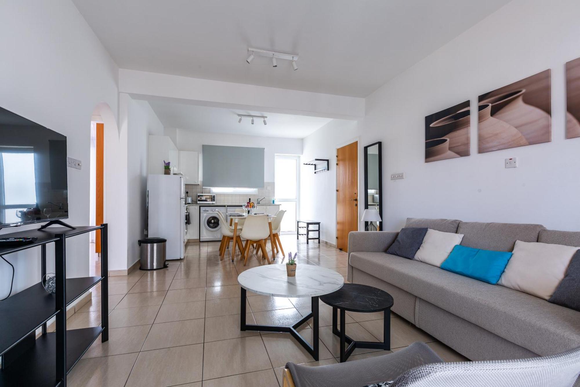 Beautiful 2 Bed In Cyprus Apartment Paphos