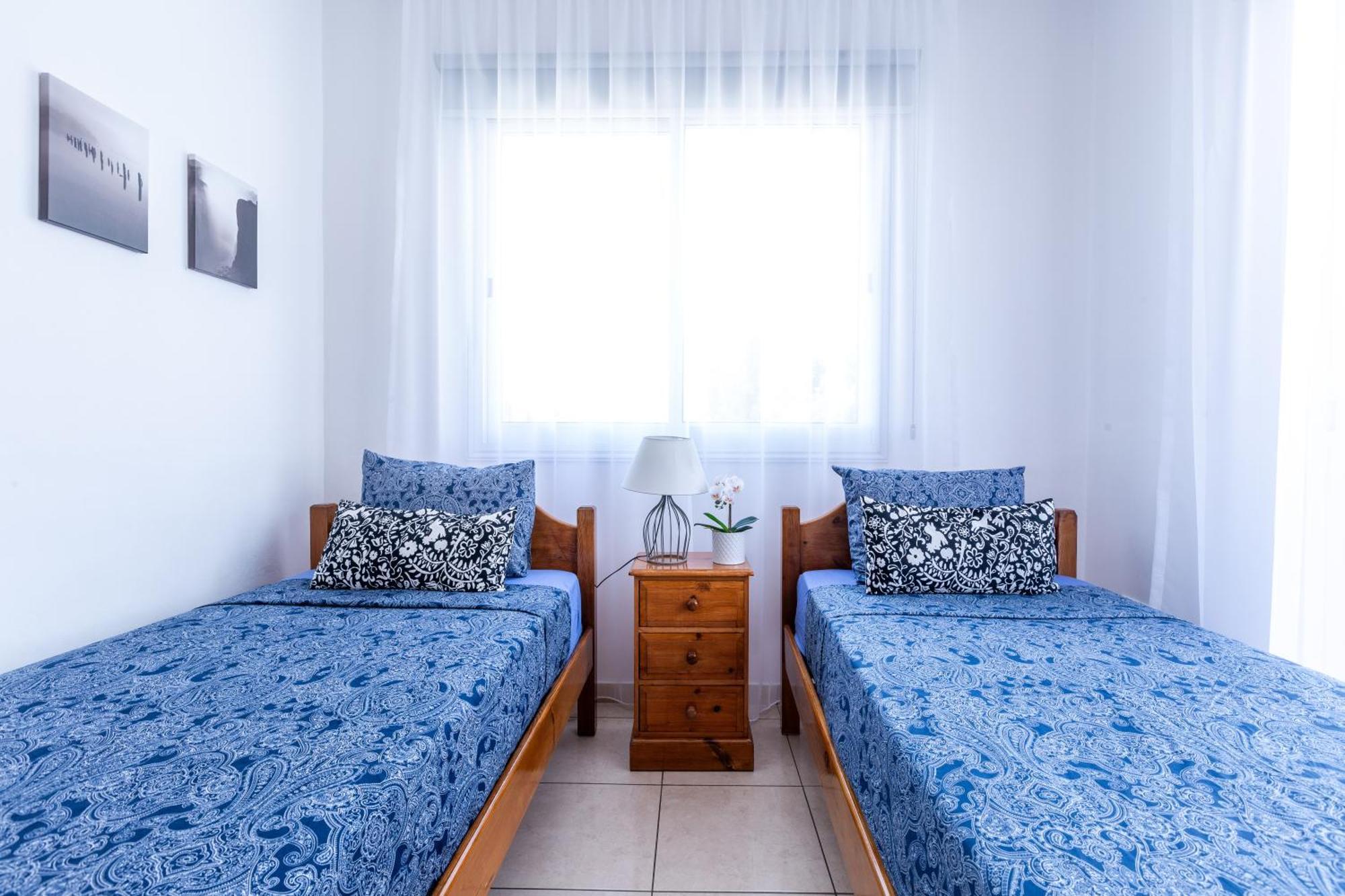 Beautiful 2 Bed In Cyprus Apartment Paphos