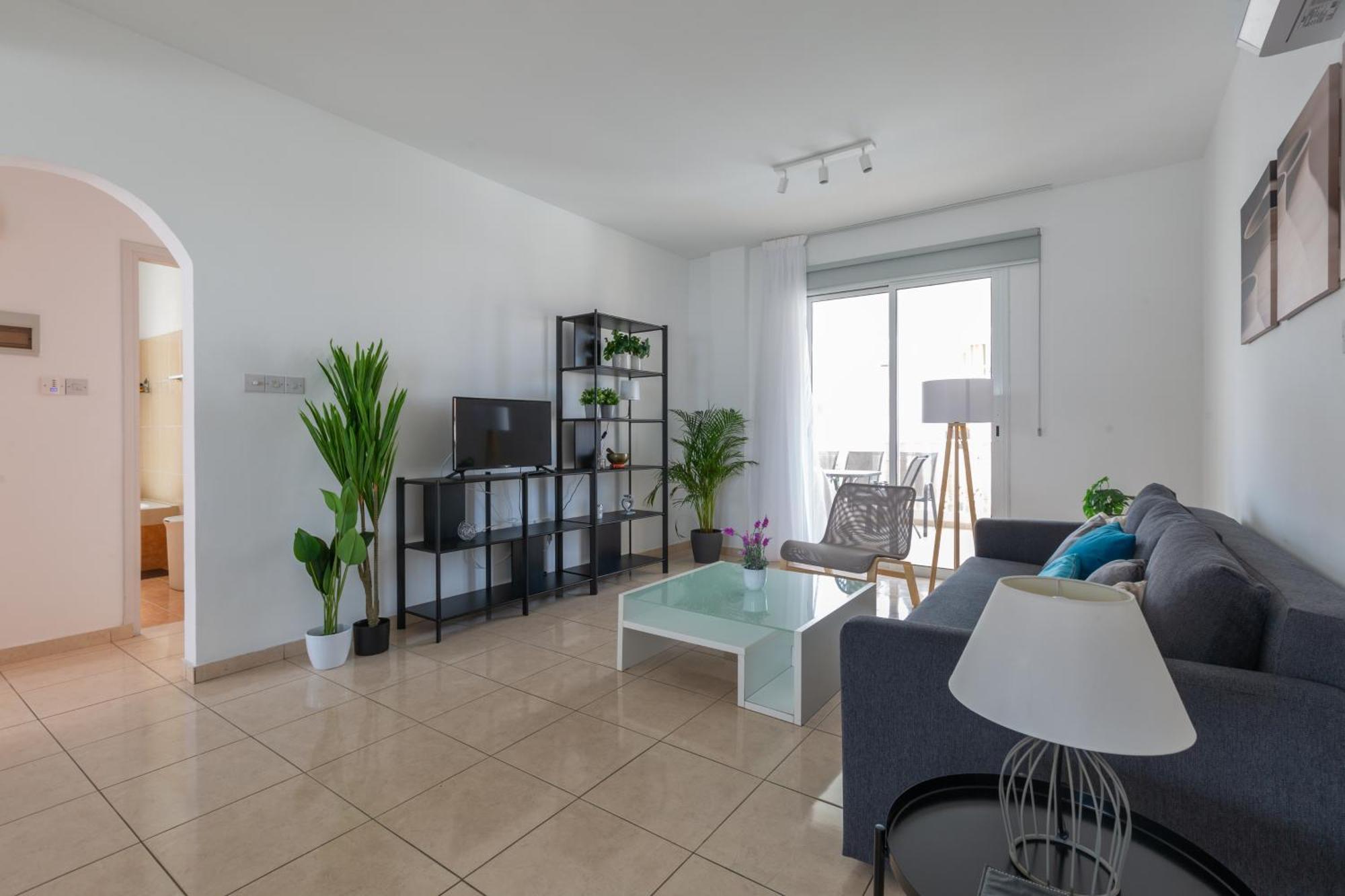 Beautiful 2 Bed In Cyprus Apartment
