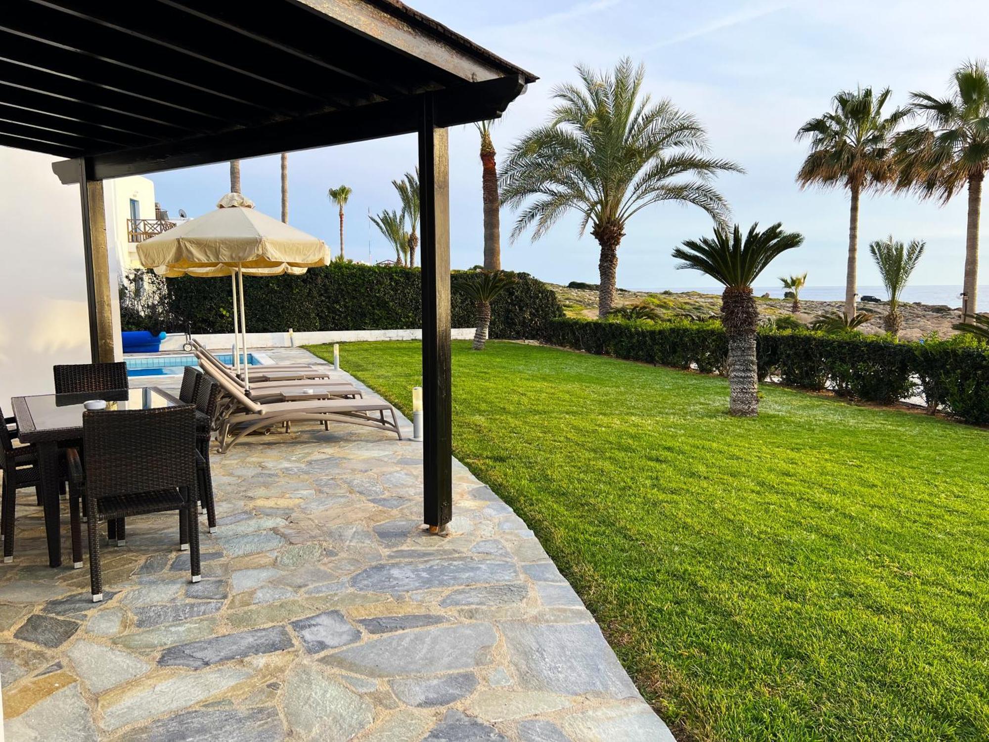 Platzia Villa *