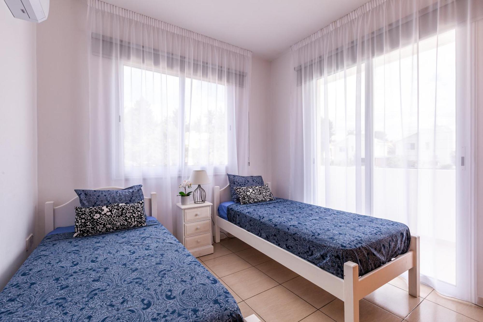 Just Renovated Beautiful 2 Bed Apartment In Paphos 5 Min Drive To The Beach Apartment Paphos