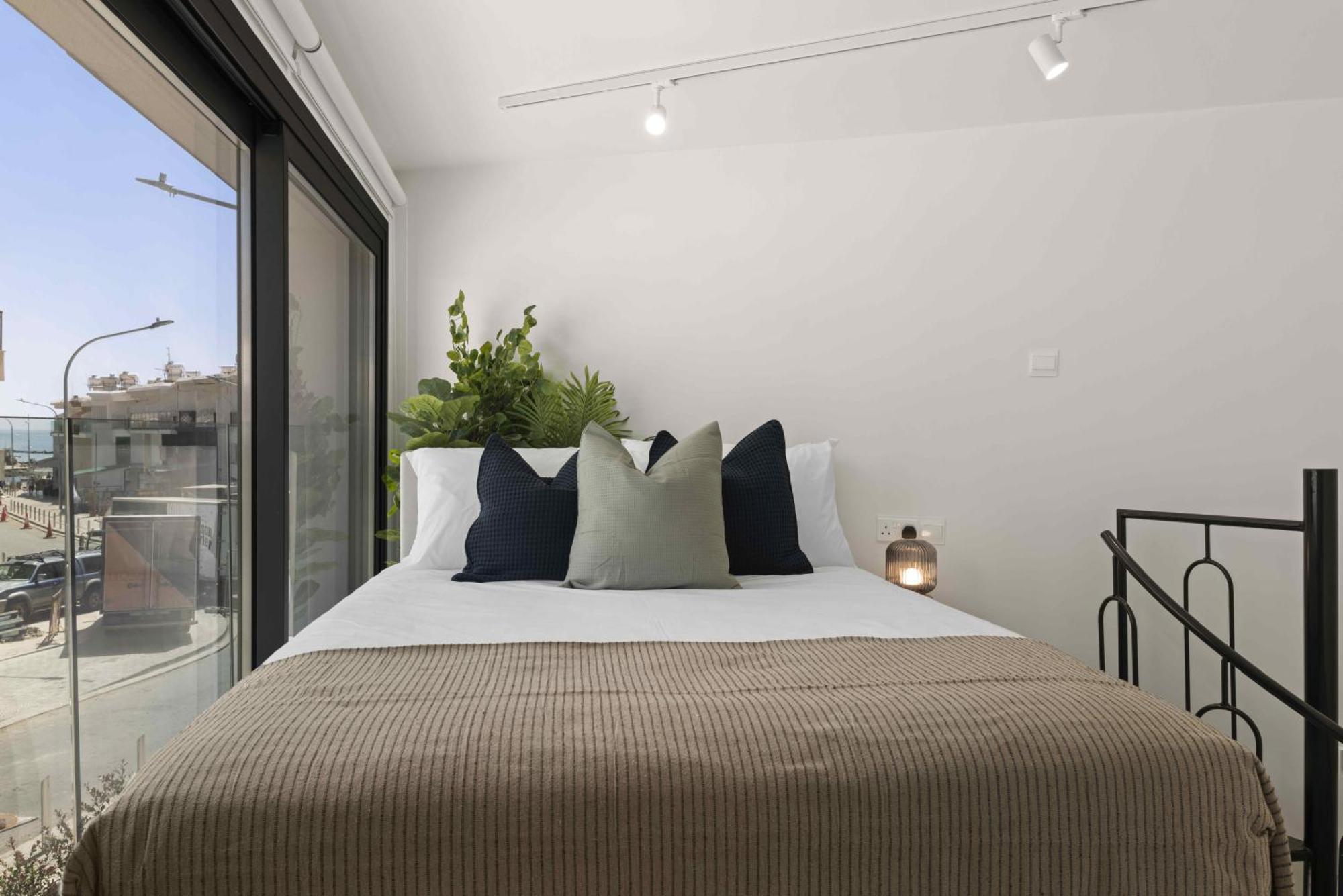 Apartment Phaedrus Living: Alkminis Seaside *