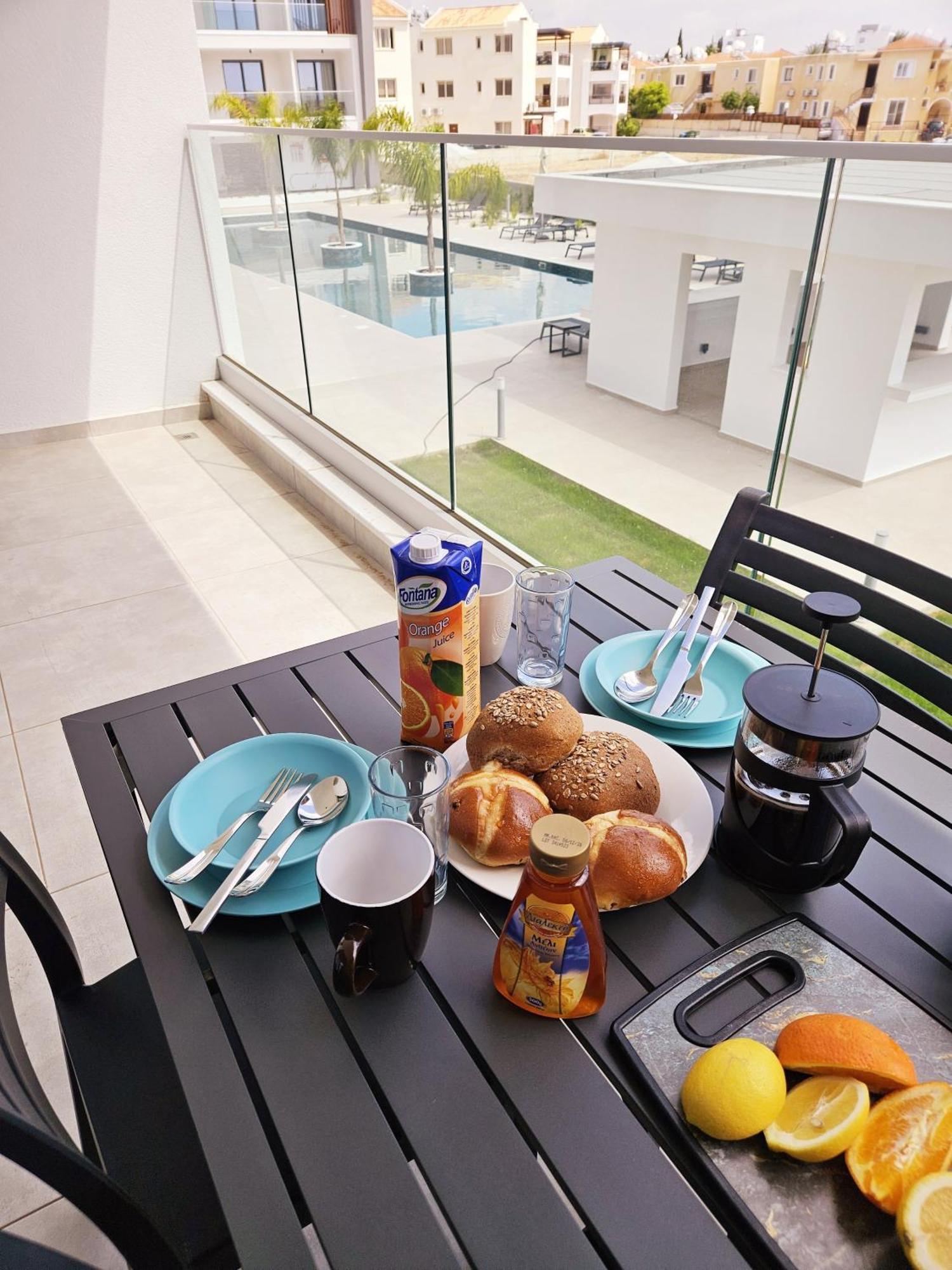 Superior Apartment, Universal Residences