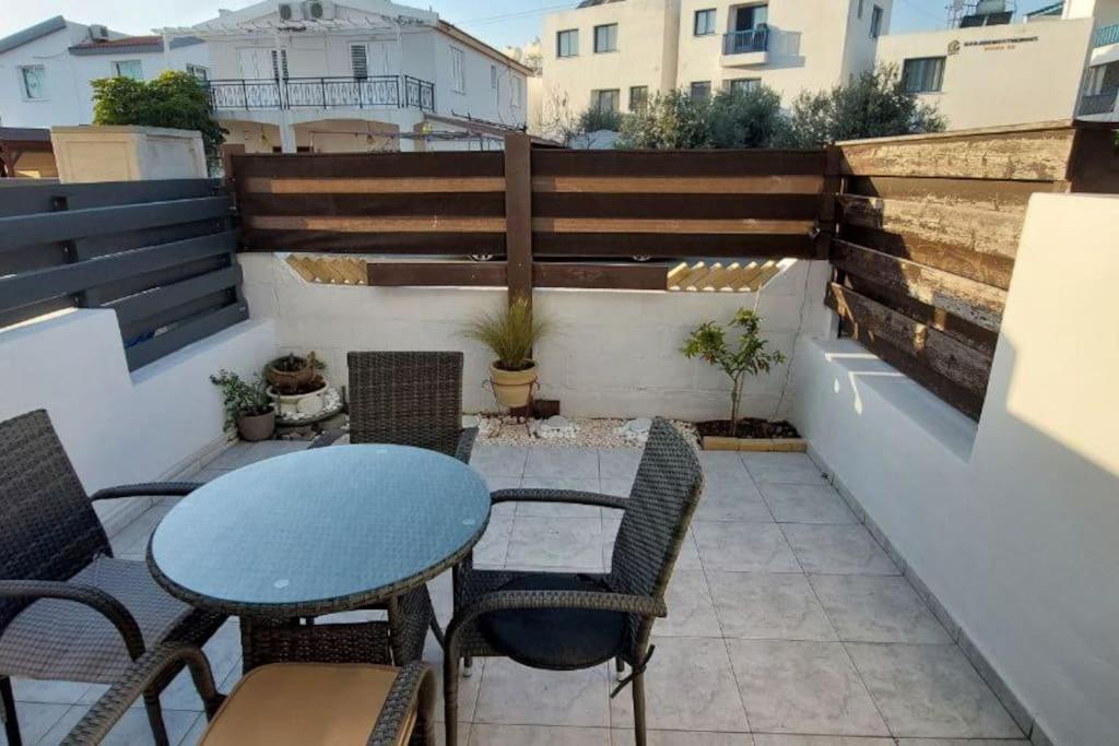 Rhodes Gardens Apartment