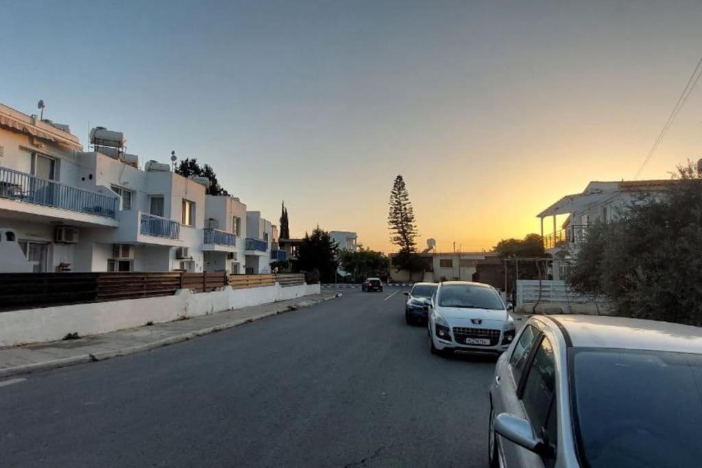 Apartment Rhodes Gardens Paphos