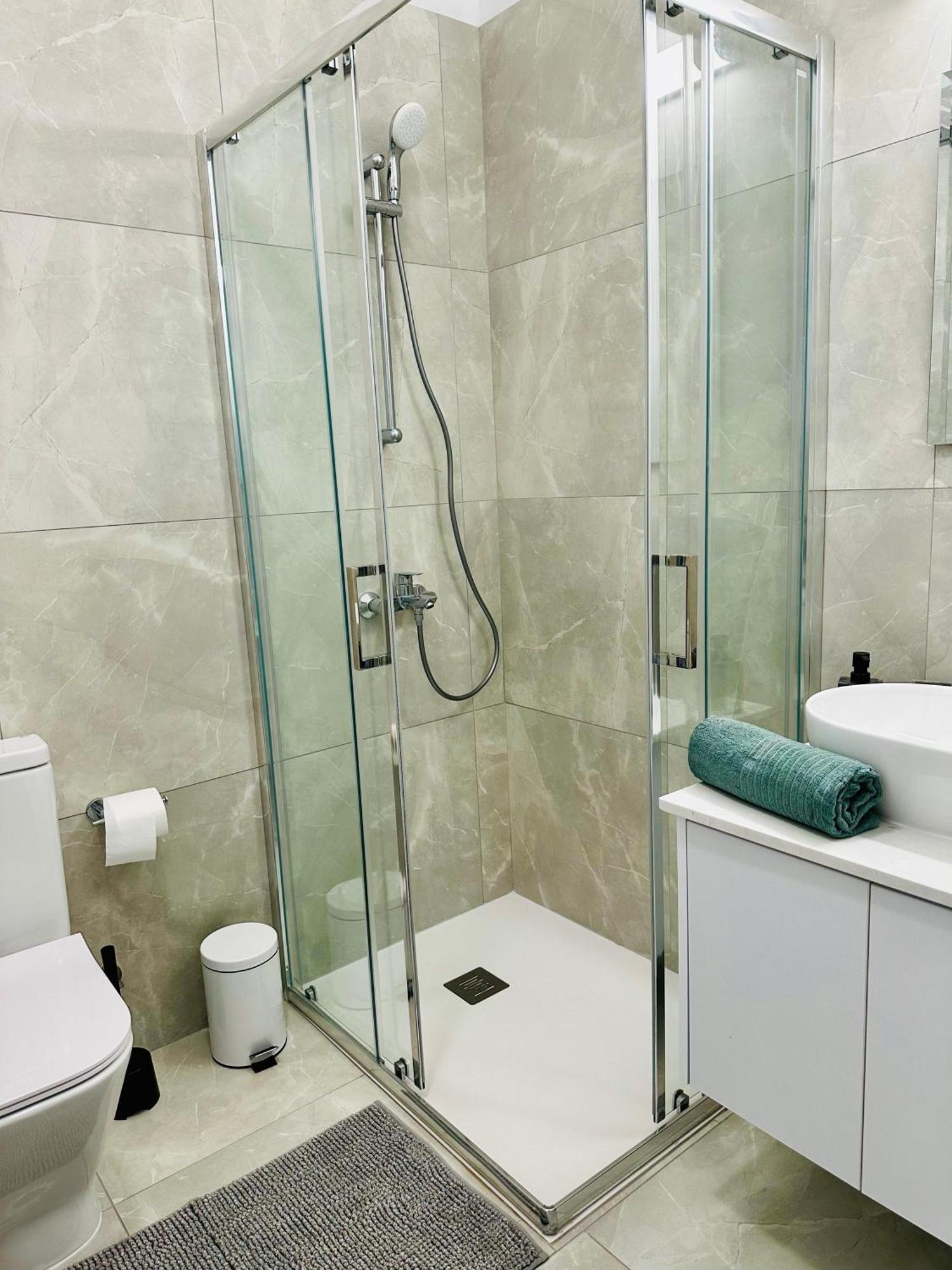 Universal Residences Studio Apartment *