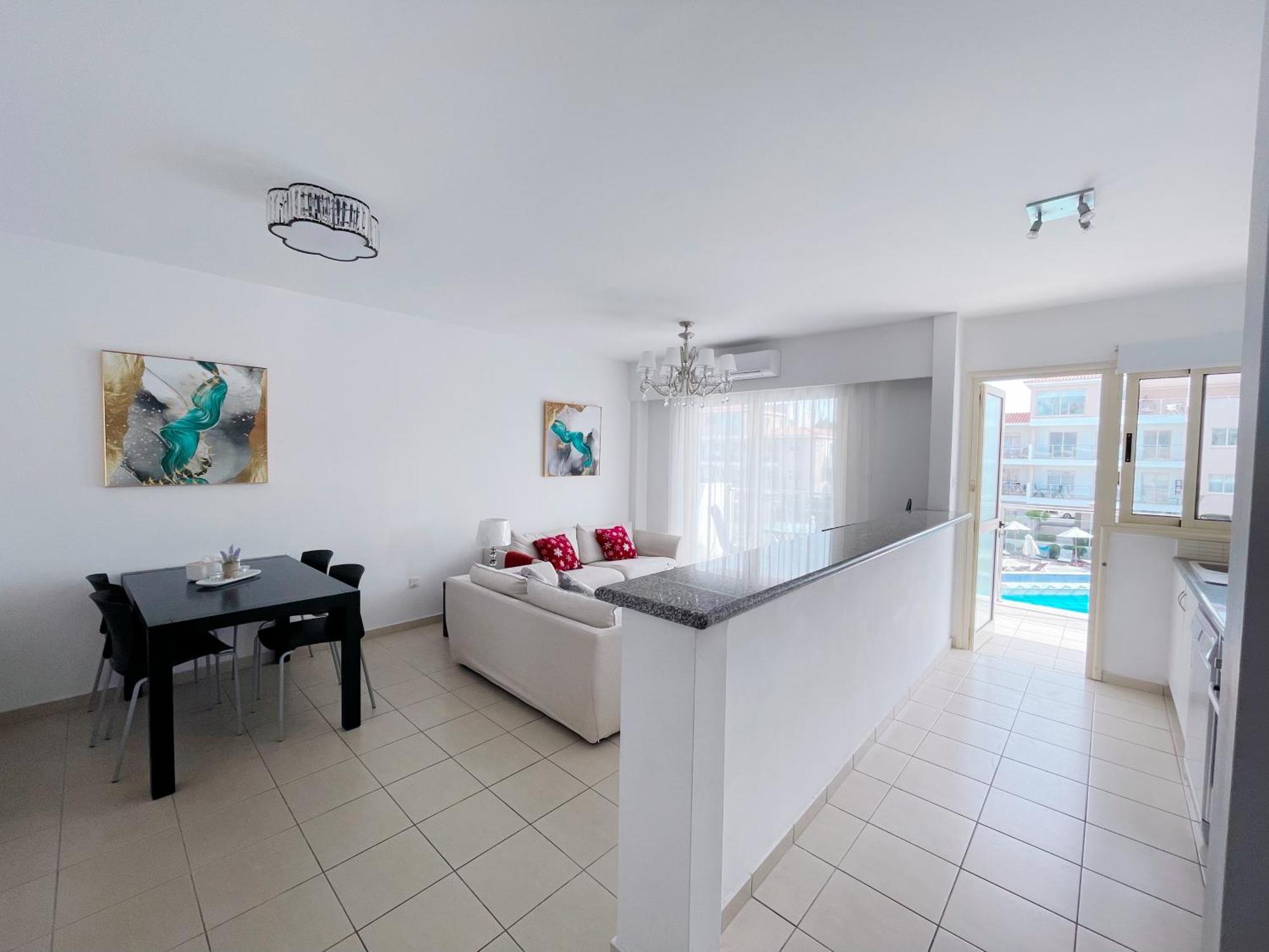 Elysia Park Apartment