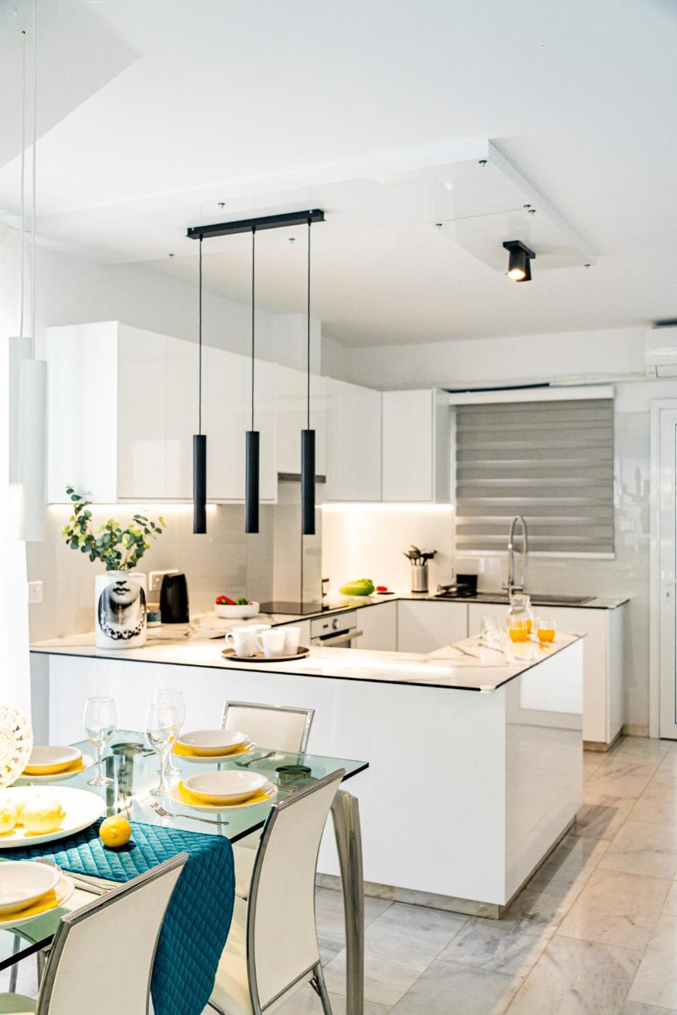 Luxurious One Maisonette By Ezoria * Paphos