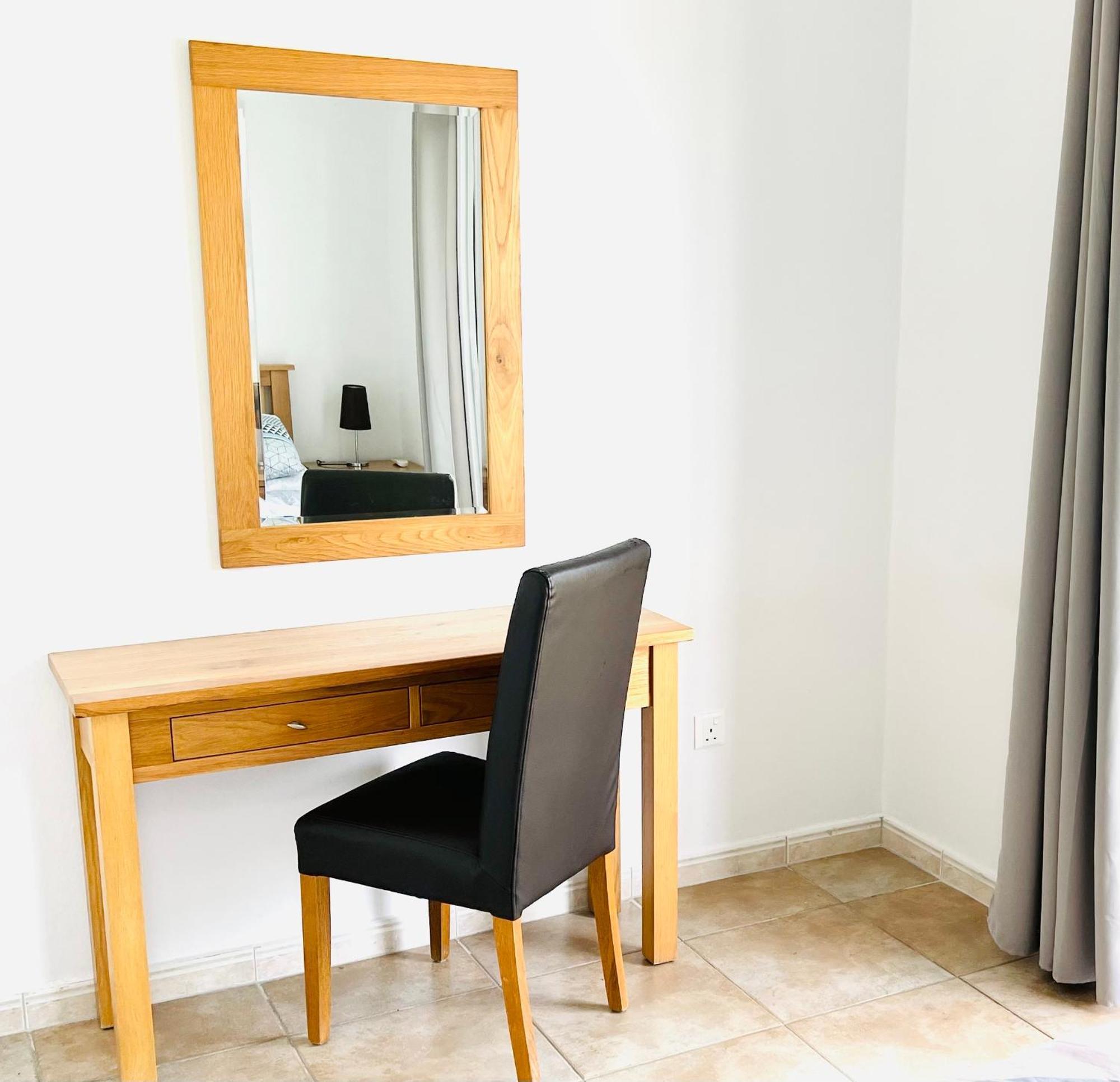 Cosy Sunny One Bedroom * Paphos