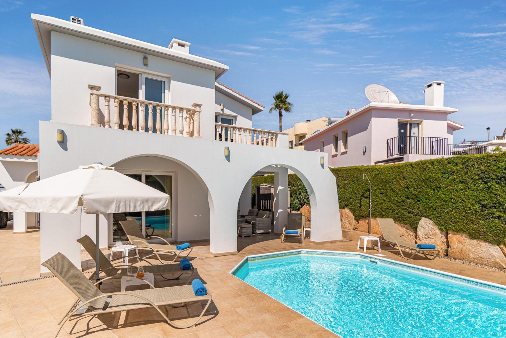 Corallia By Ezoria Villa Paphos