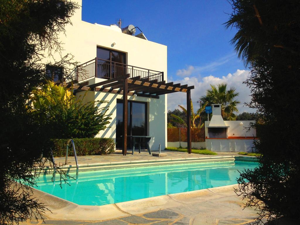 Aura Holiday Villas * Paphos