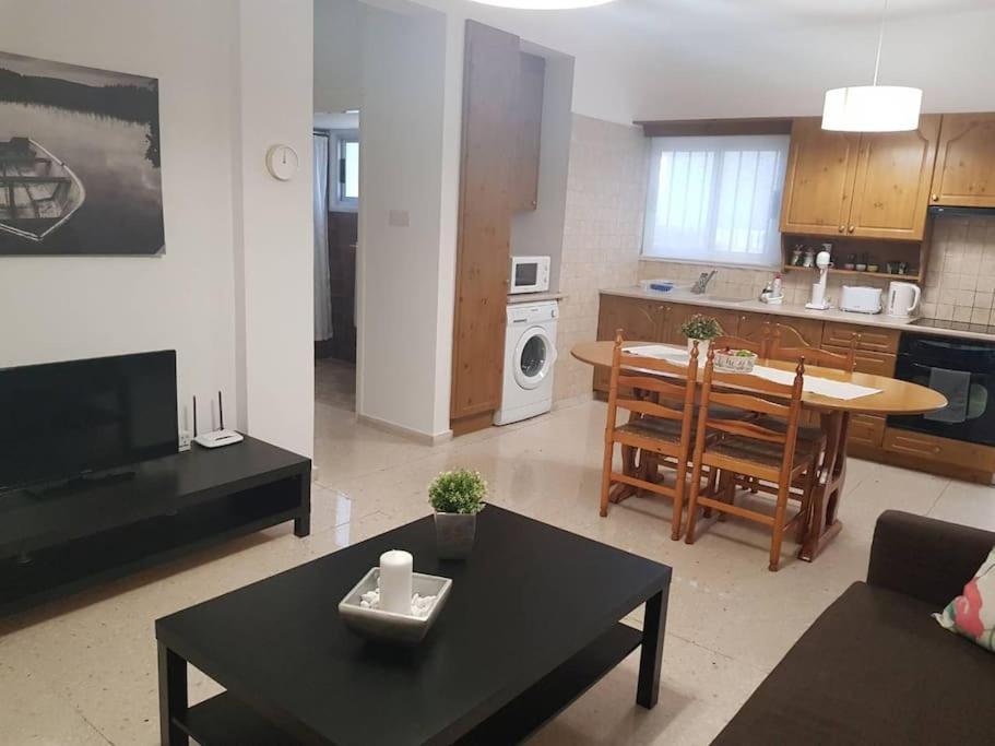 Apartment Dalia 9 *