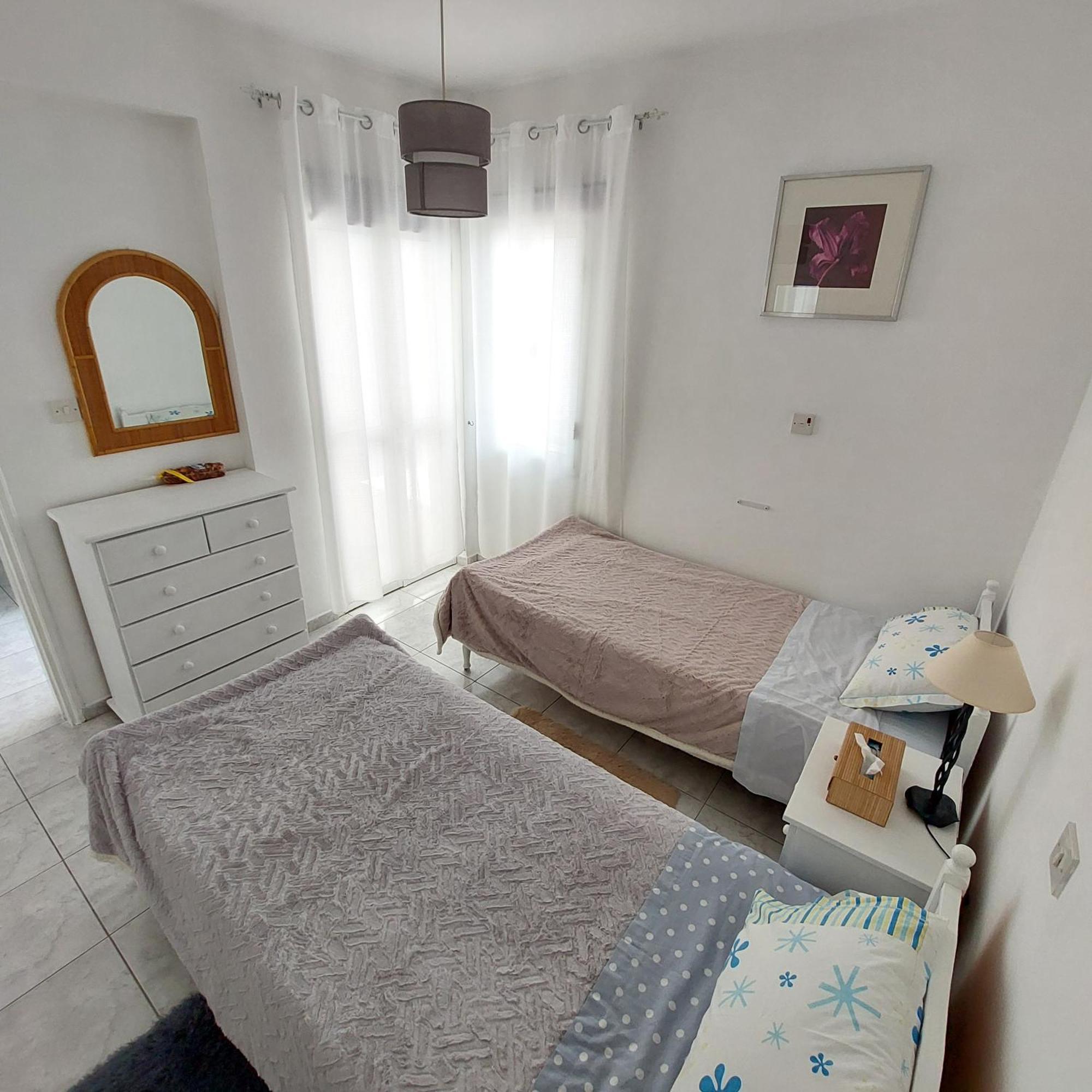 Rhodes Gardens Apartment
