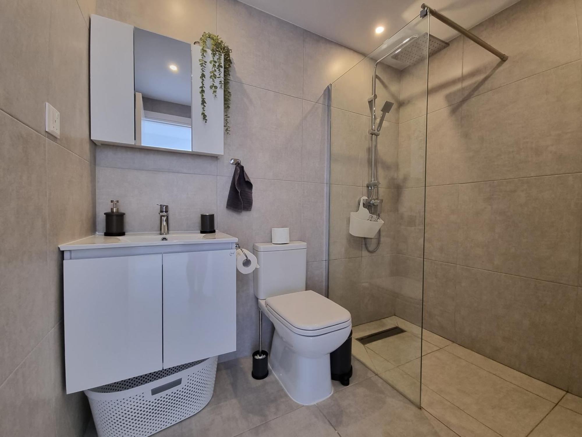 Taheli In Tourist Area Apartamento Paphos