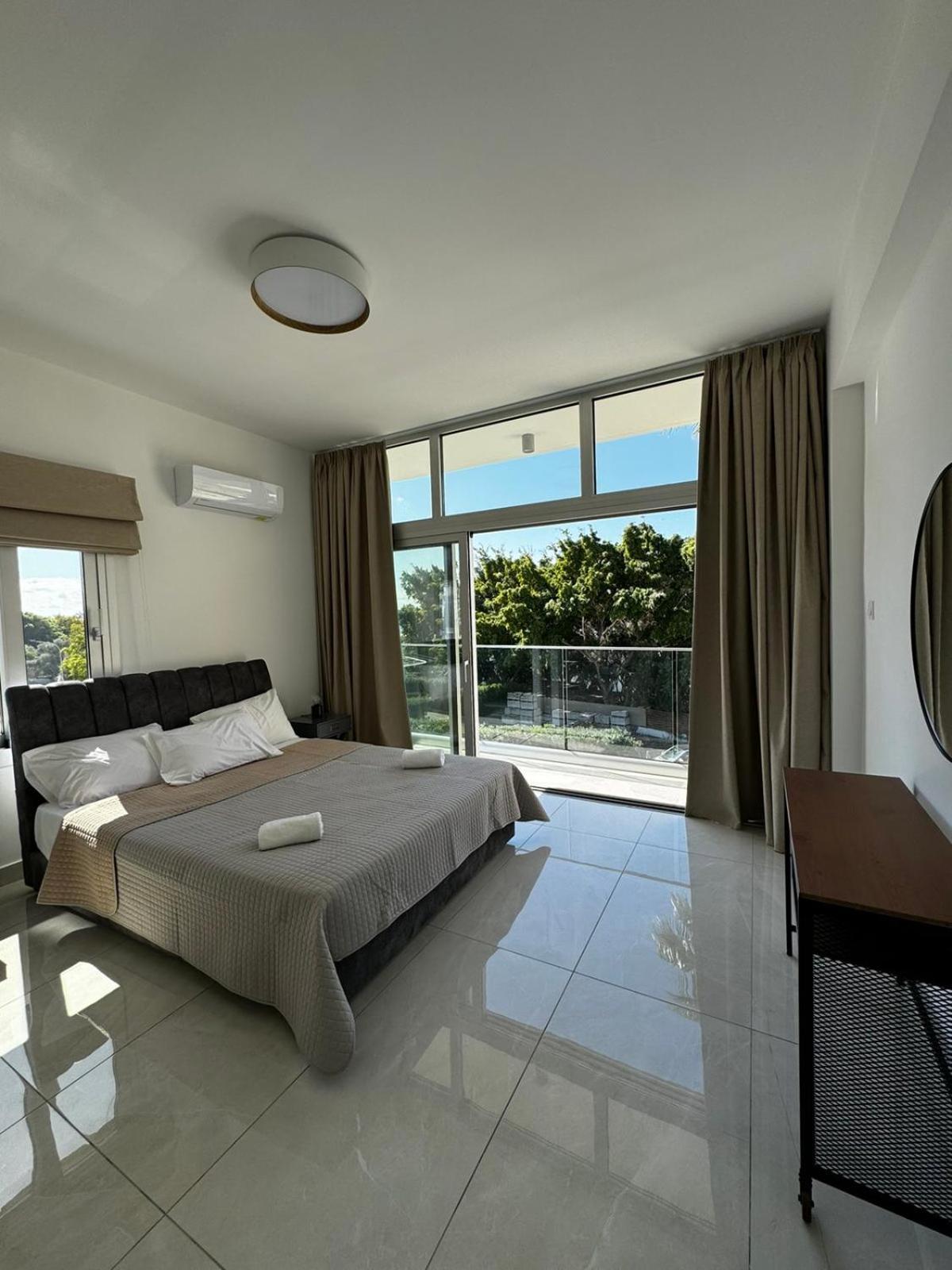 Apartment Seaside Gem 2-beds
