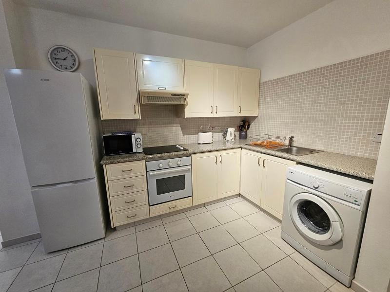 Iris Village Apartment Paphos