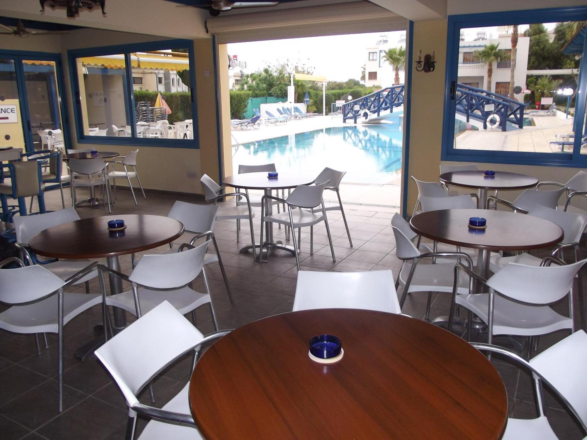 Aparthotel Kefalonitis Paphos