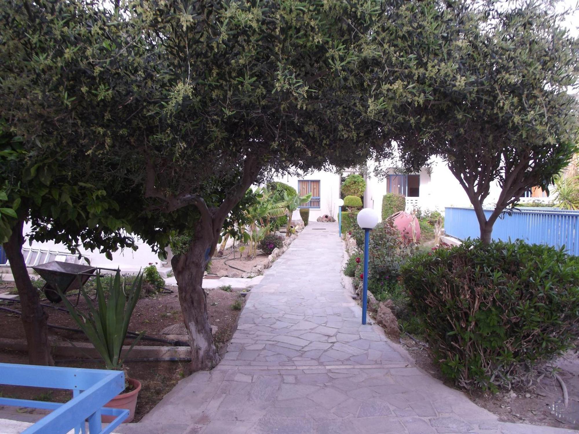 Aparthotel Kefalonitis Paphos
