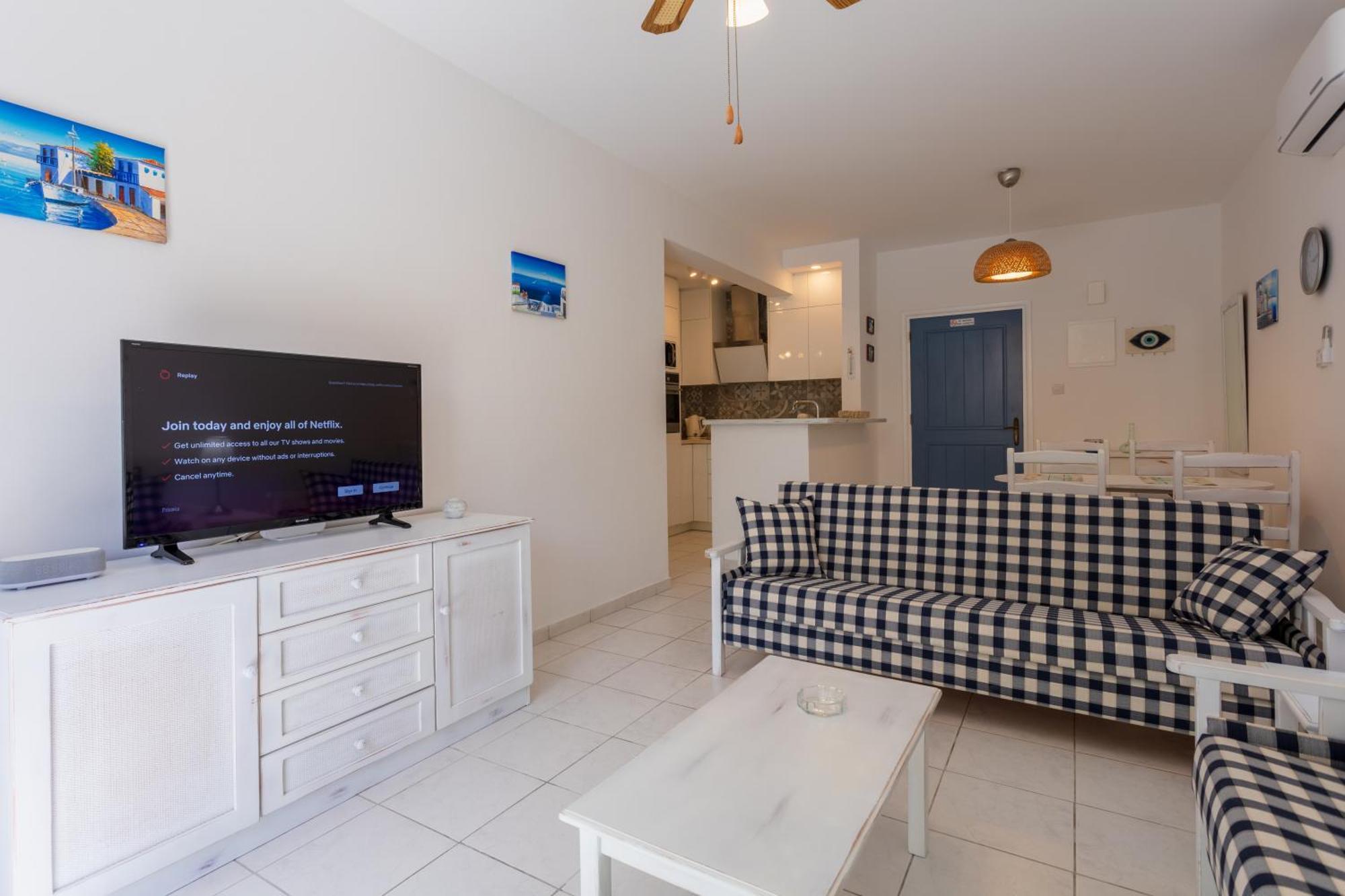 Apartment Regina Gardens Lovely Paphos