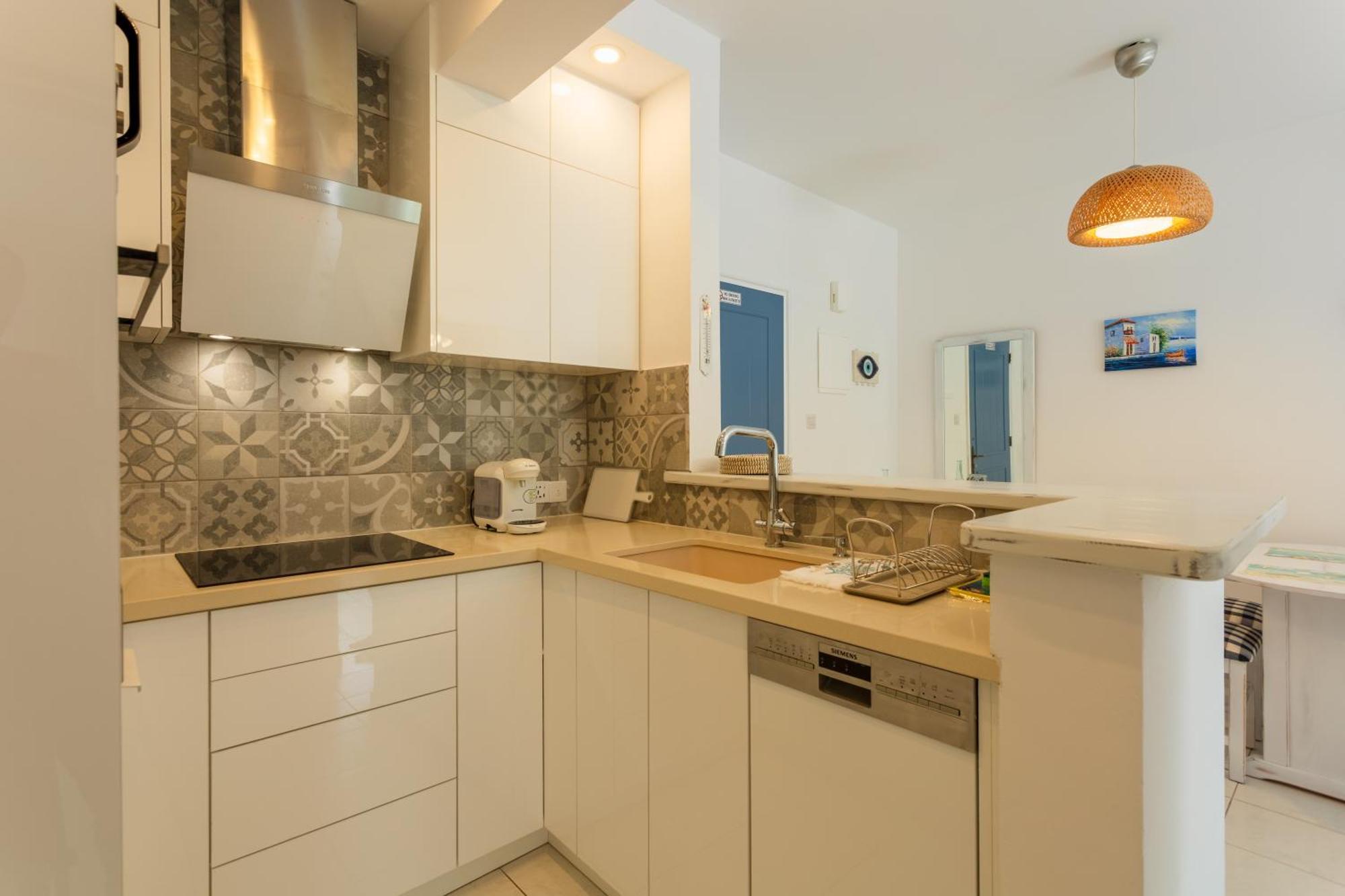 Apartment Regina Gardens Lovely