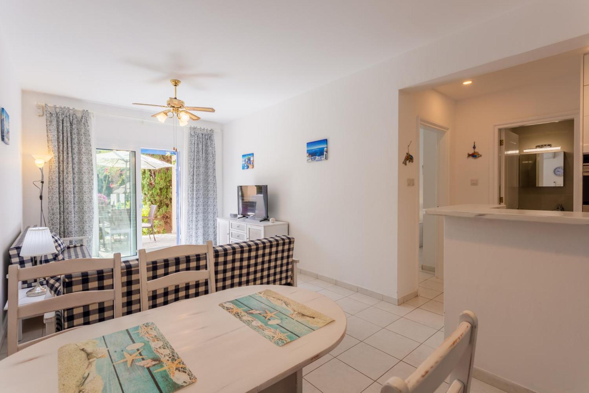 Apartment Regina Gardens Lovely Paphos